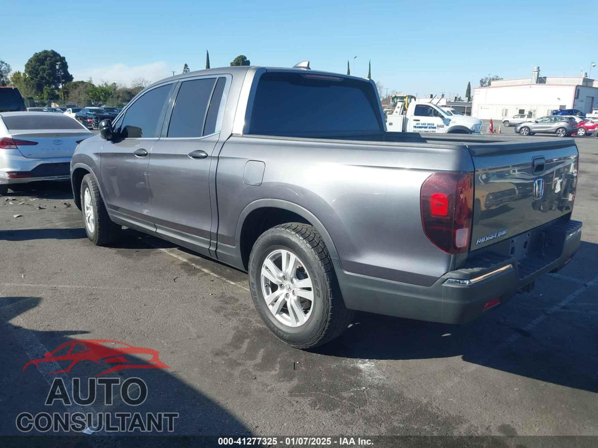 HONDA RIDGELINE 2017 - 5FPYK2F23HB010124