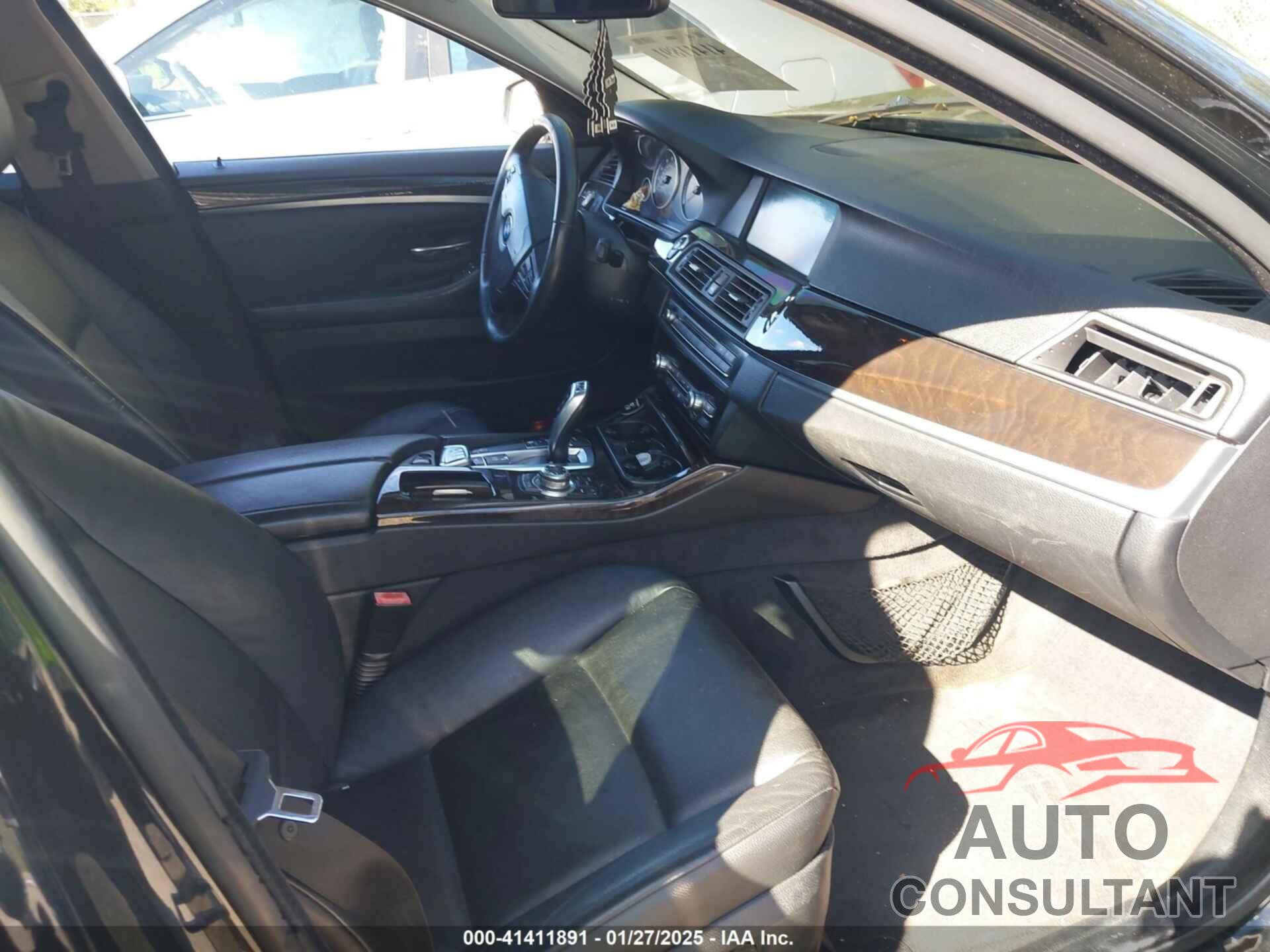 BMW 528I 2012 - WBAXG5C58CDX06402