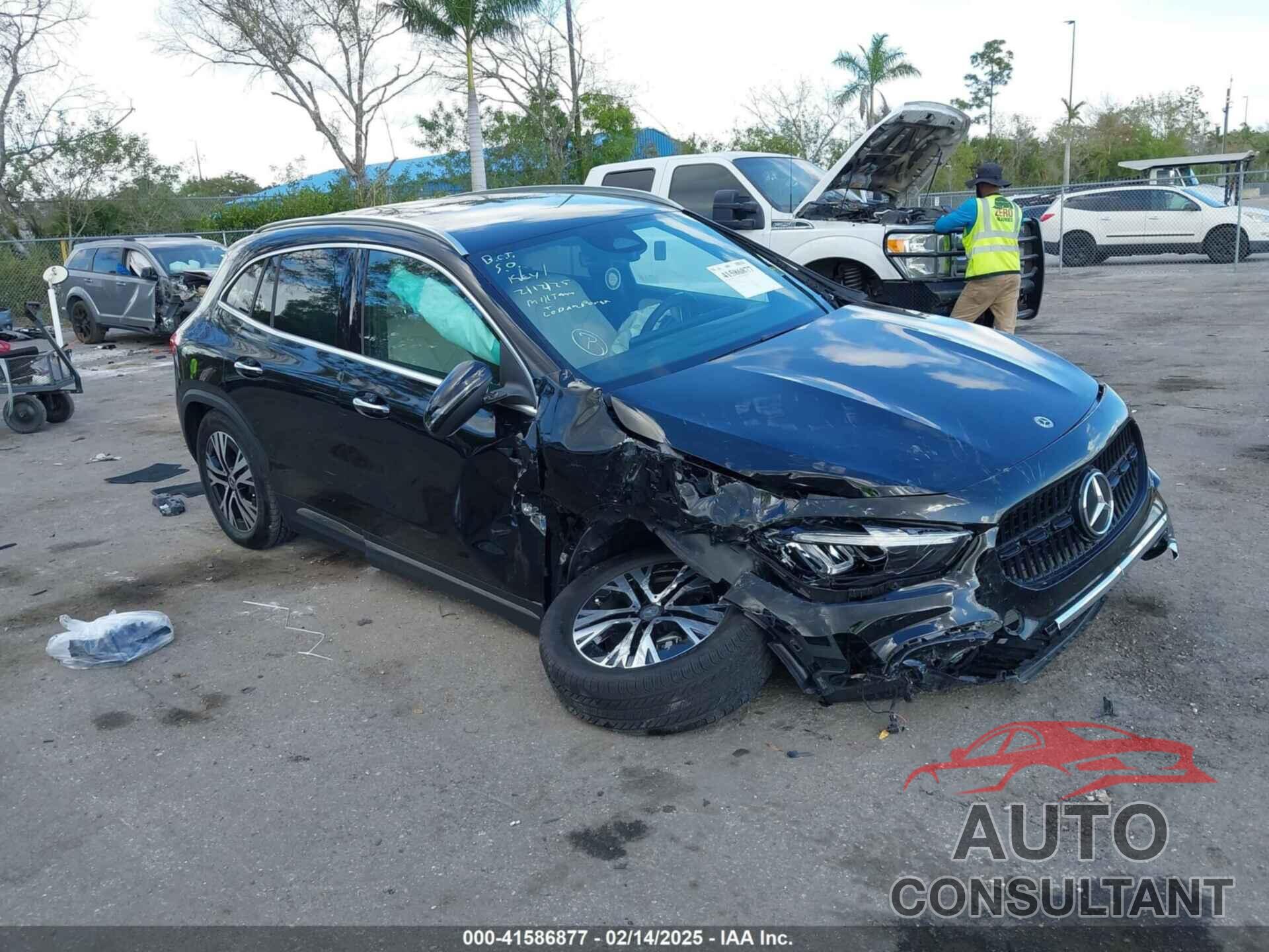 MERCEDES-BENZ GLA 250 2025 - W1N4N4GB9SJ644877