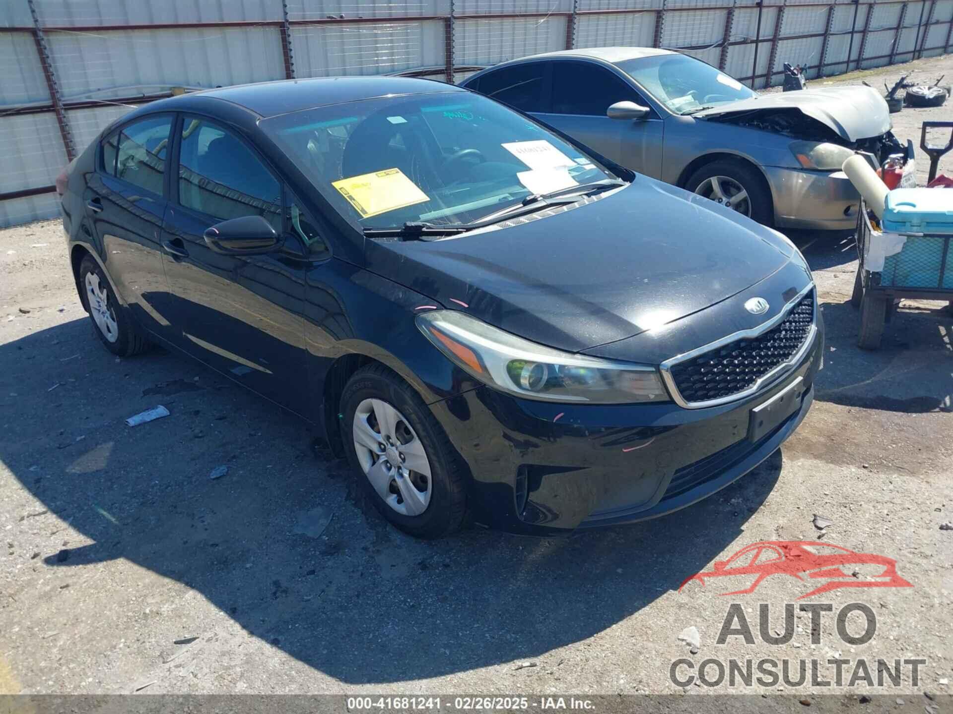 KIA FORTE 2017 - 3KPFK4A70HE041755