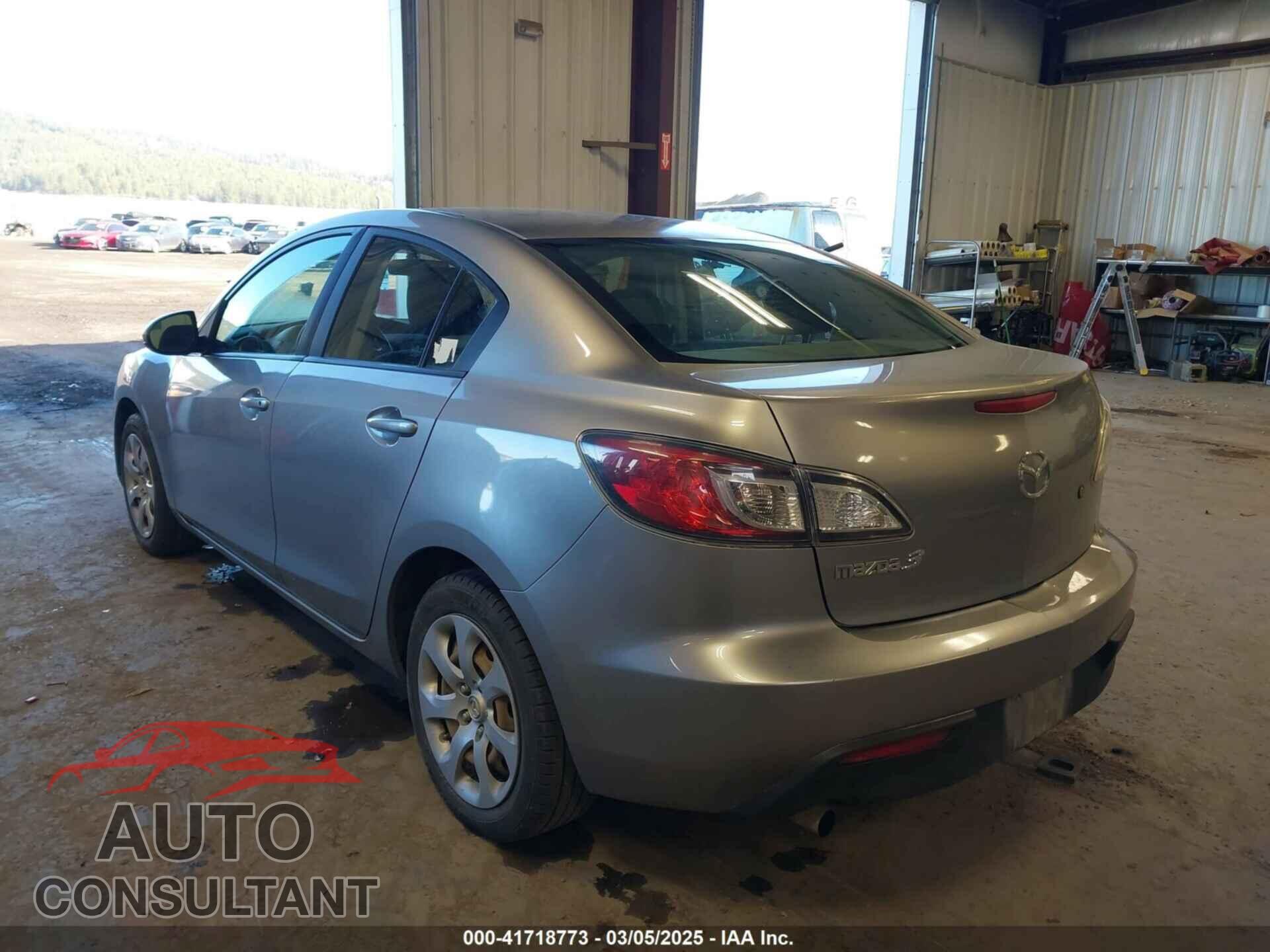 MAZDA MAZDA3 2011 - JM1BL1UG2B1492573