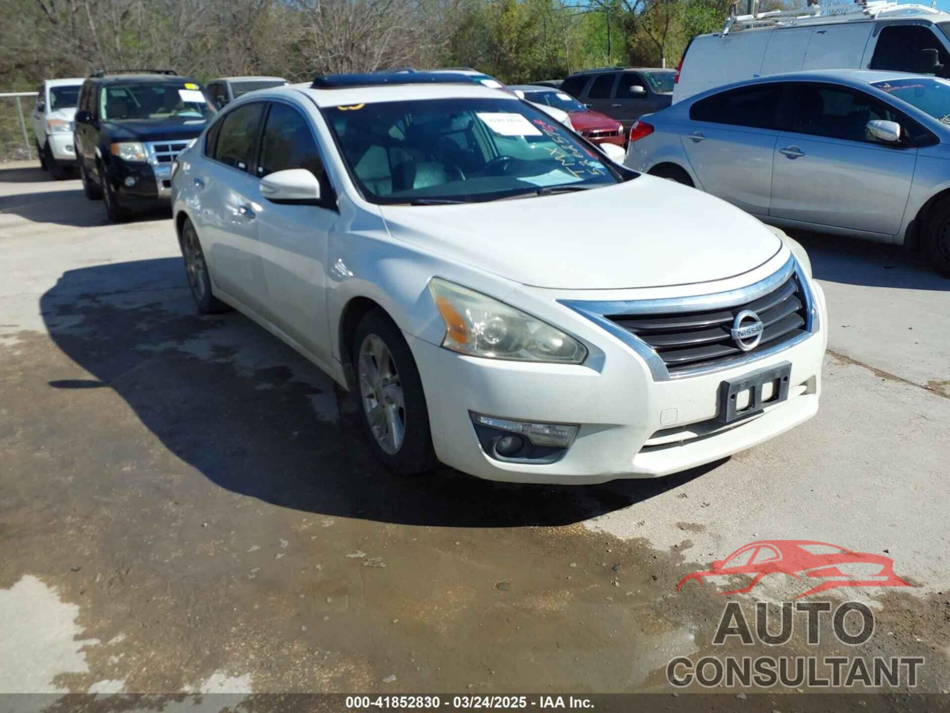 NISSAN ALTIMA 2013 - 1N4AL3AP3DN526257