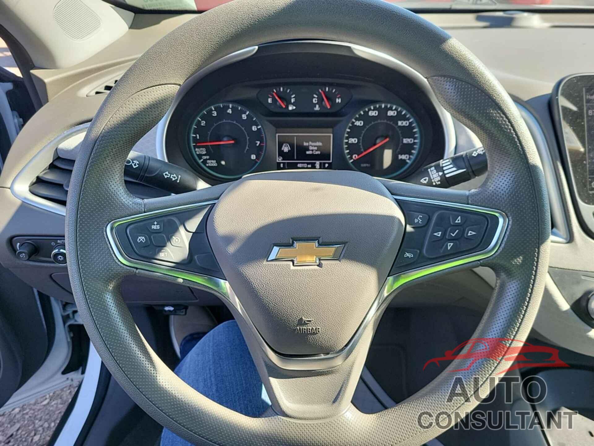 CHEVROLET MALIBU 2021 - 1G1ZB5ST5MF078002