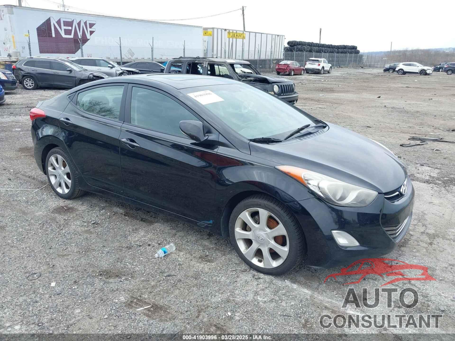 HYUNDAI ELANTRA 2011 - KMHDH4AE7BU089746