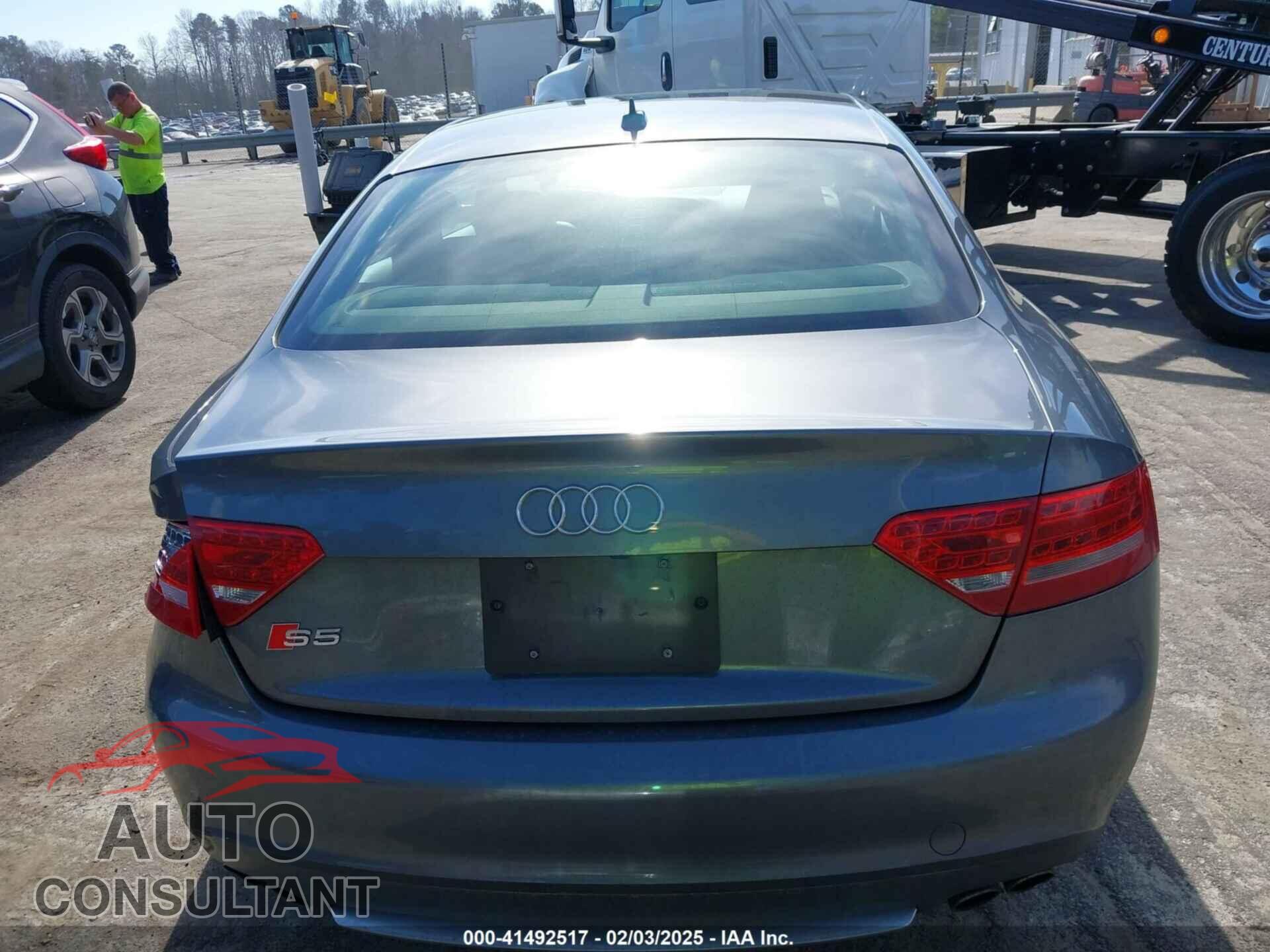 AUDI S5 2012 - WAUCVAFR1CA003754