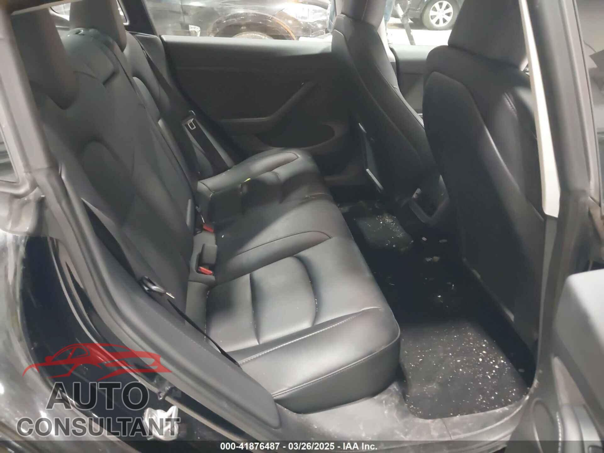 TESLA MODEL 3 2023 - 5YJ3E1EA5PF552241