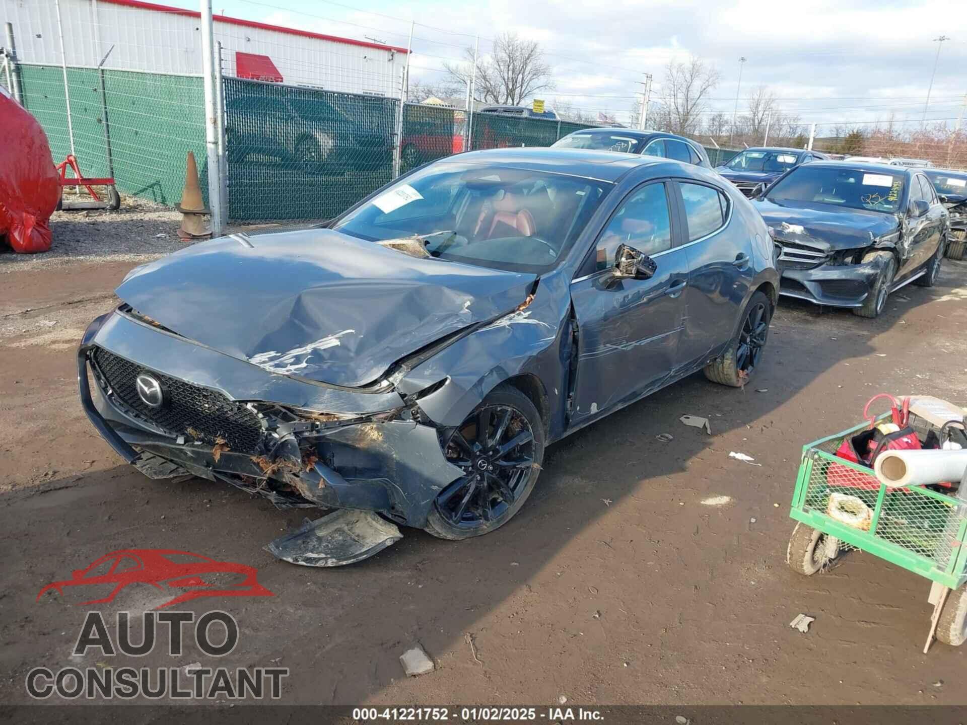MAZDA MAZDA3 HATCHBACK 2024 - JM1BPBLM4R1701811