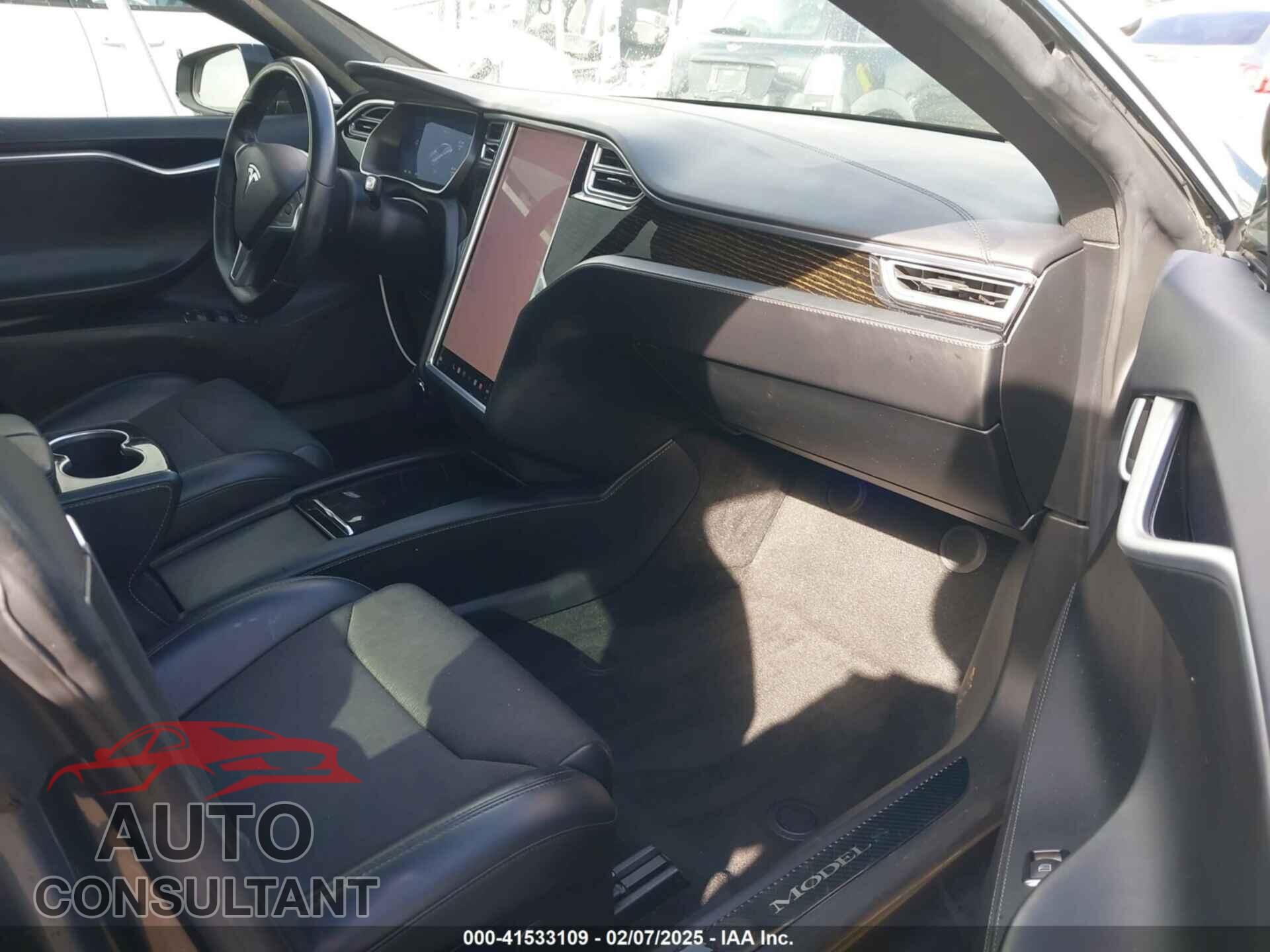 TESLA MODEL S 2017 - 5YJSA1E28HF202944