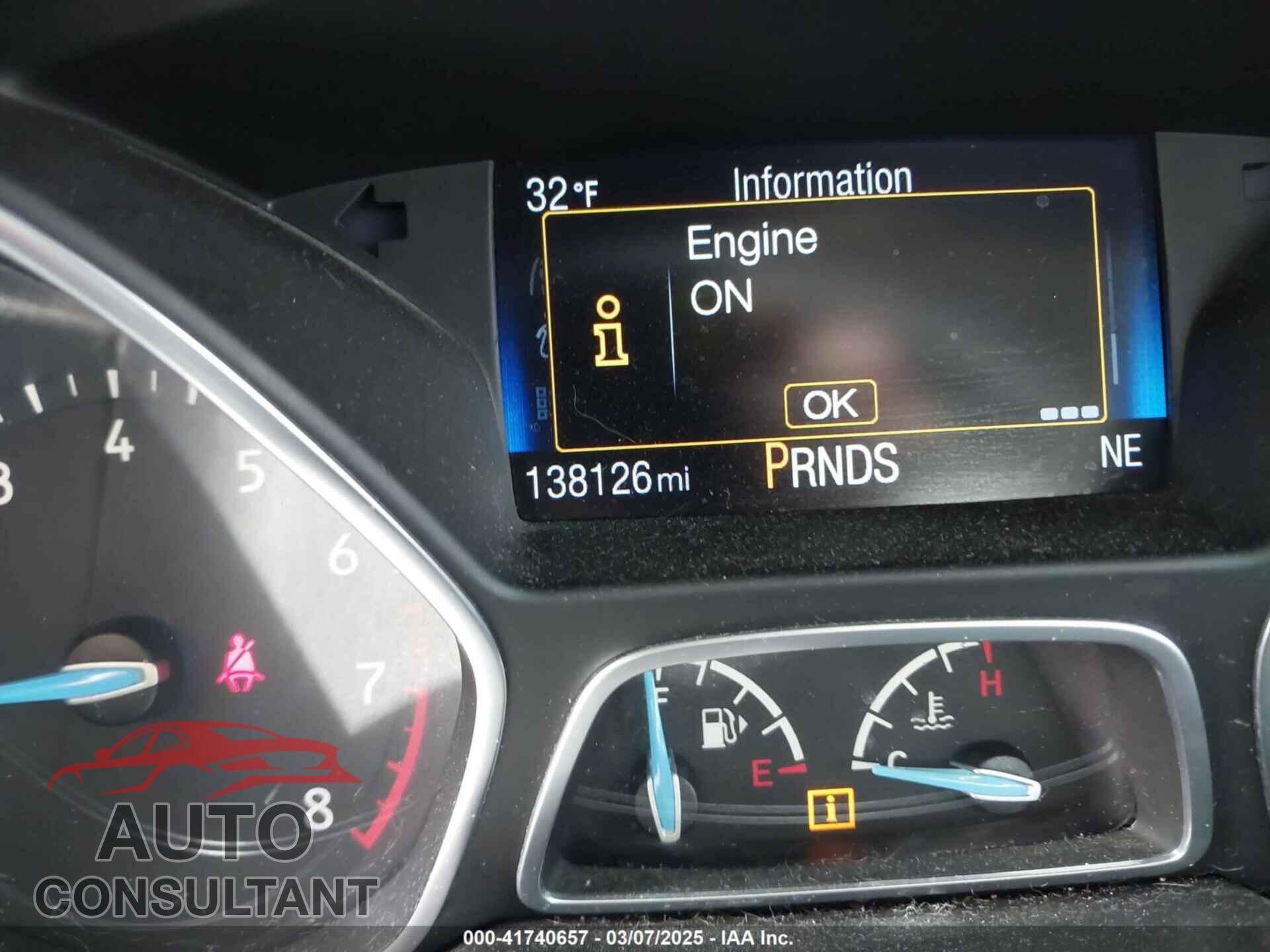 FORD FOCUS 2015 - 1FADP3F27FL239582