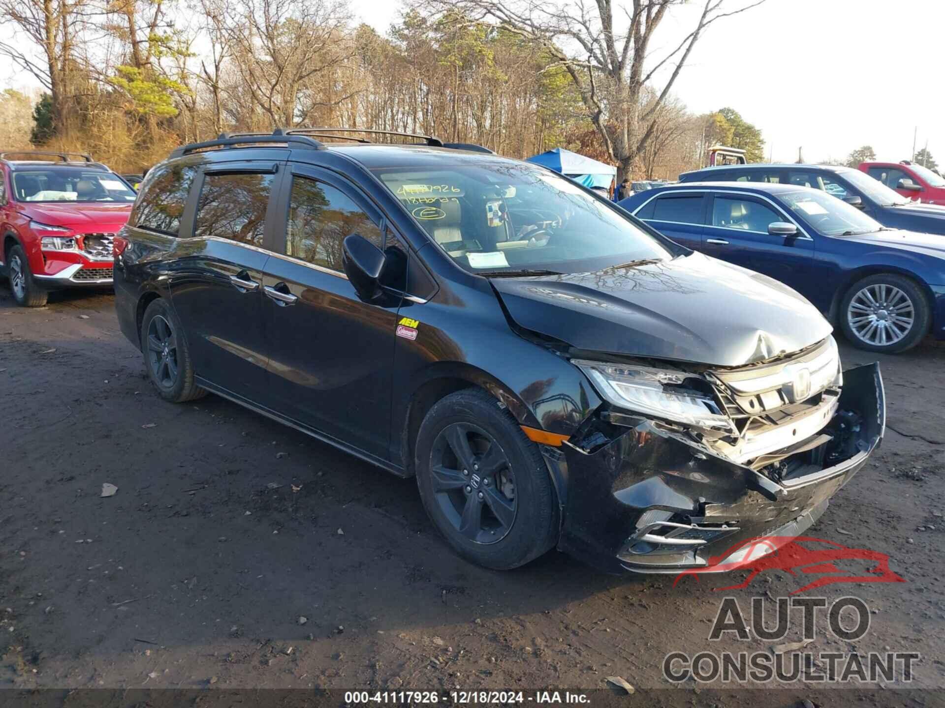 HONDA ODYSSEY 2018 - 5FNRL6H84JB028883