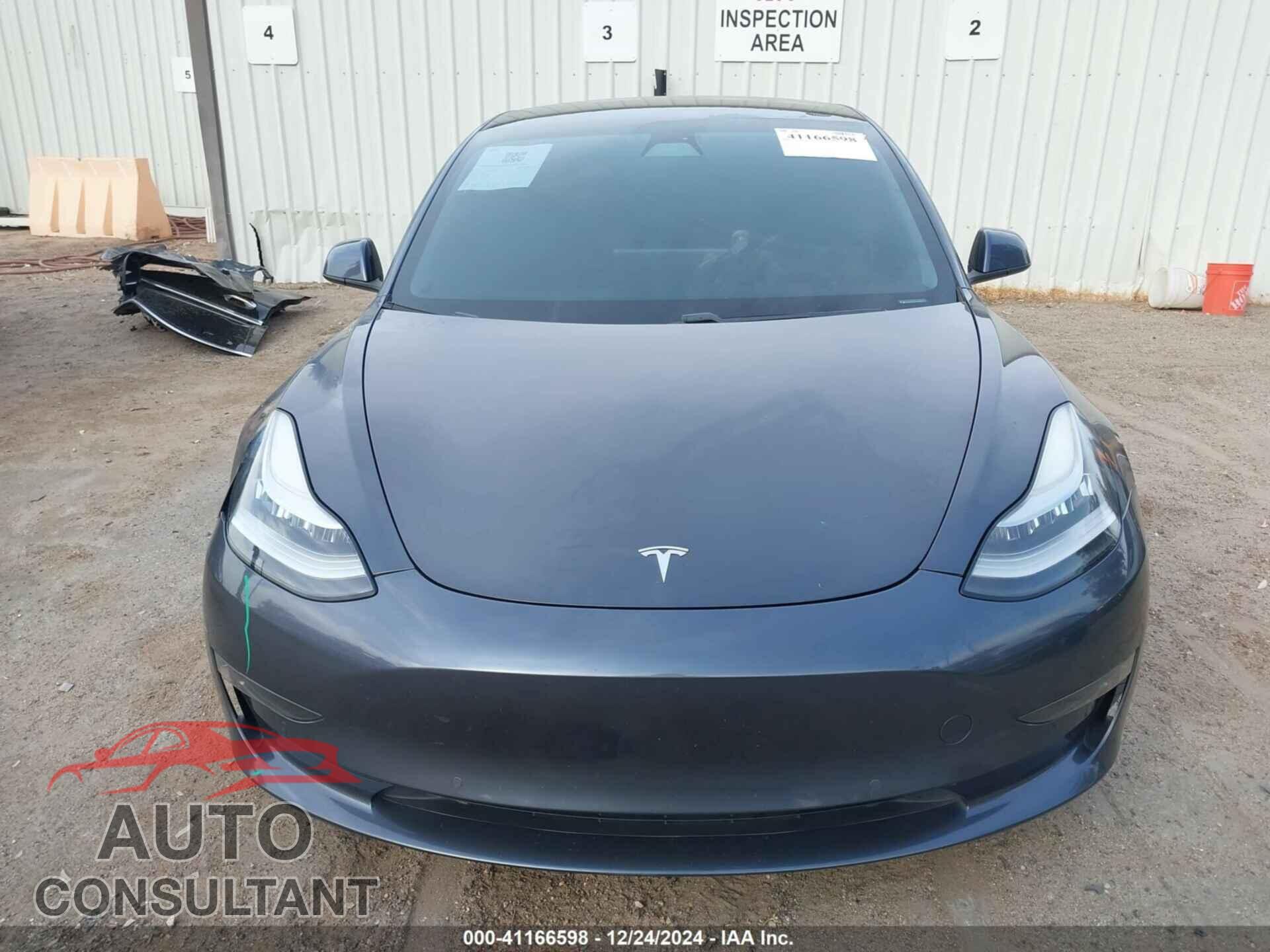 TESLA MODEL 3 2019 - 5YJ3E1EB8KF492926
