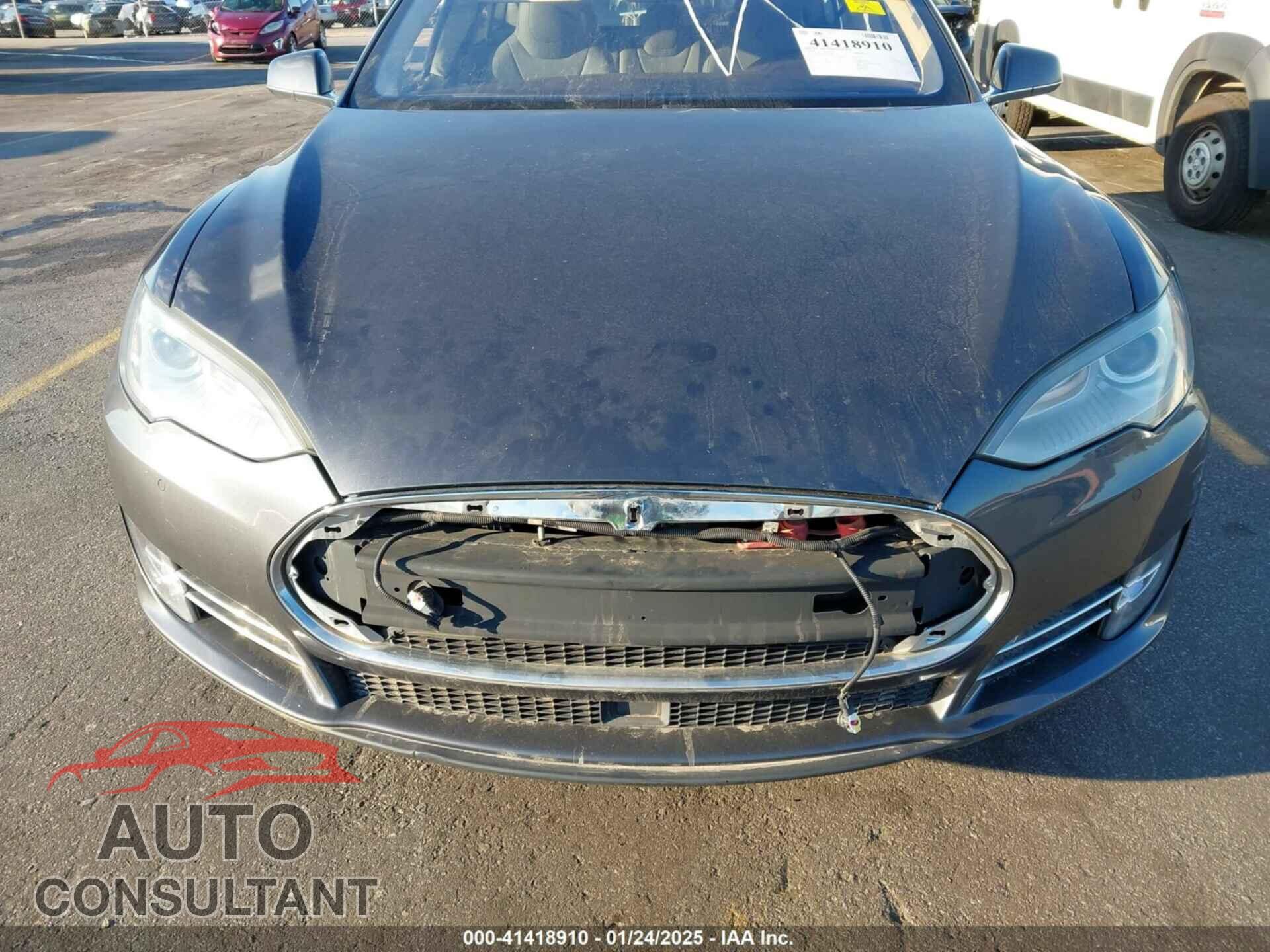 TESLA MODEL S 2015 - 5YJSA1H1XFFP68751