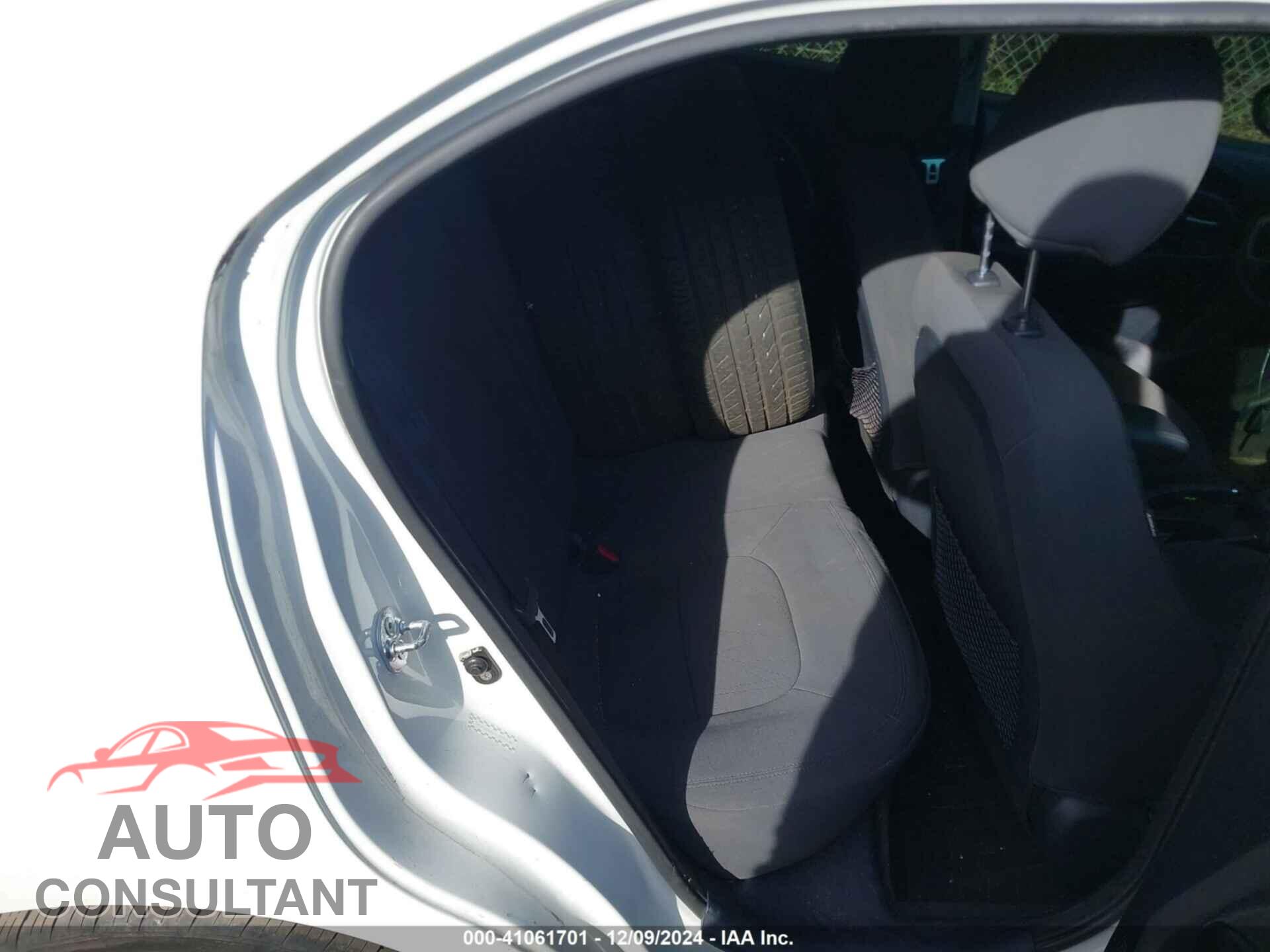 KIA RIO5 2012 - KNADN5A3XC6082102