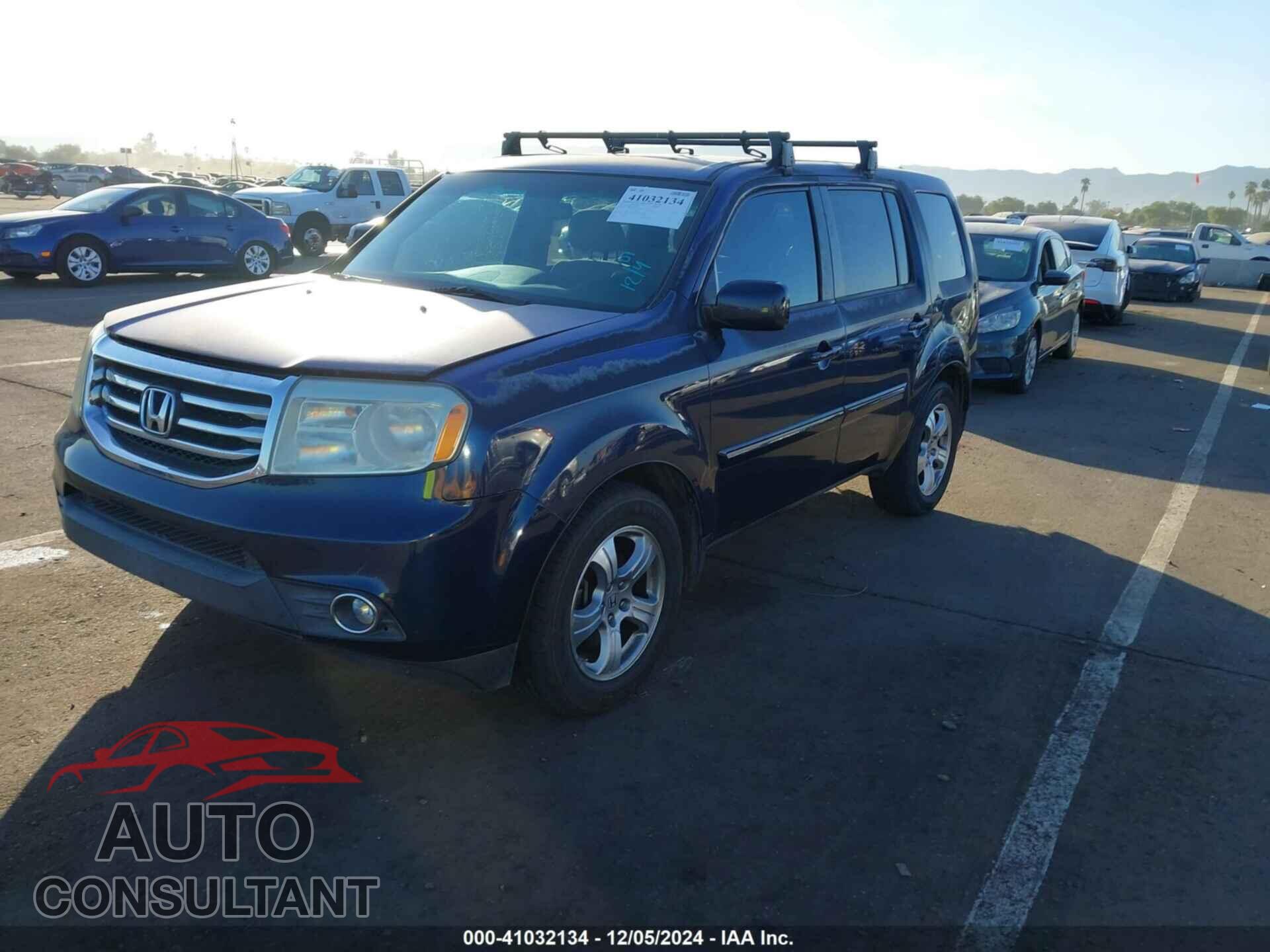 HONDA PILOT 2013 - 5FNYF3H43DB015433