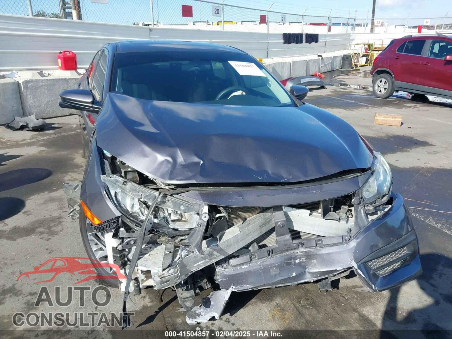 HONDA CIVIC 2018 - 2HGFC2F76JH551453