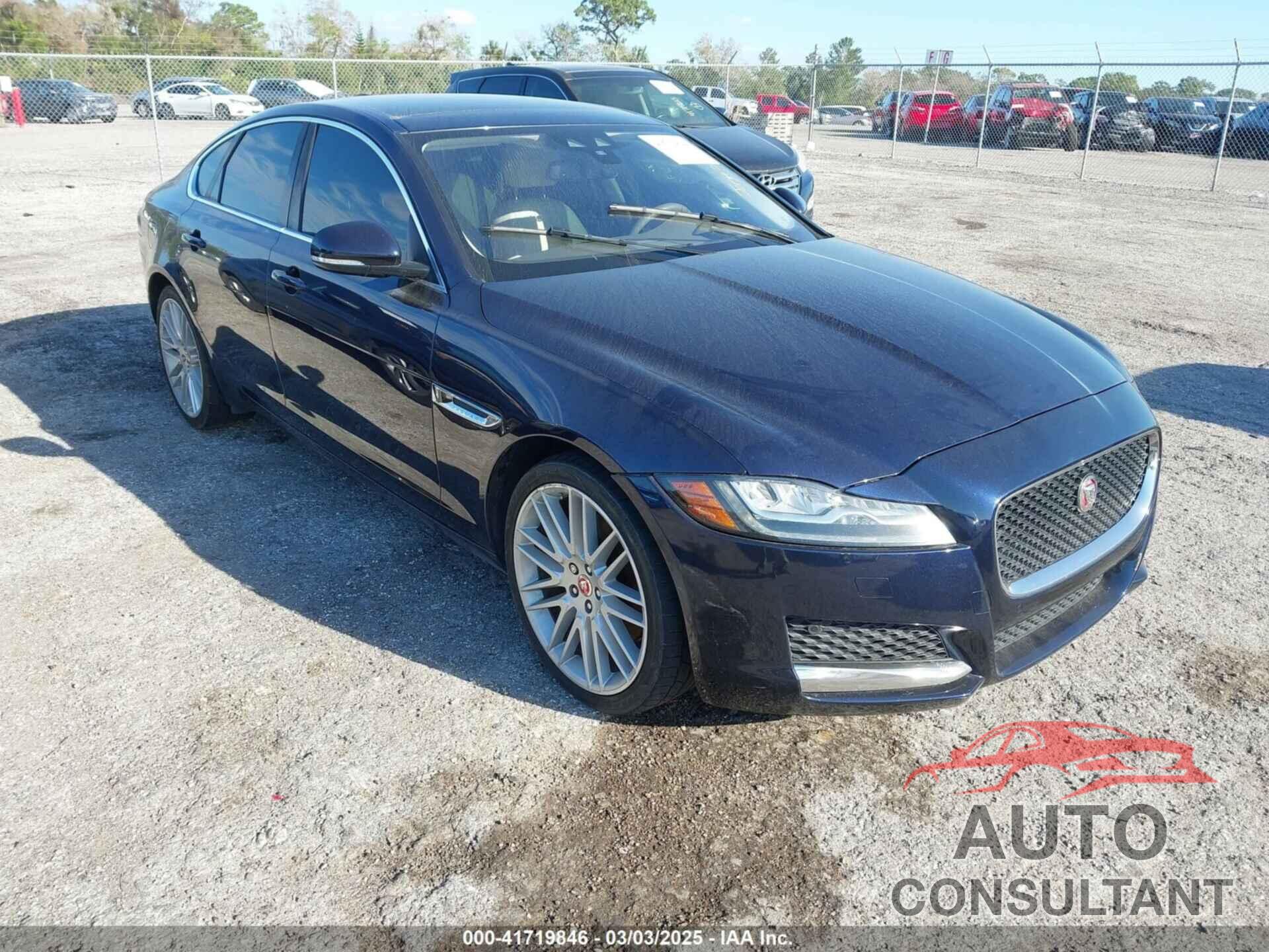 JAGUAR XF 2016 - SAJBE4BVXGCY15956