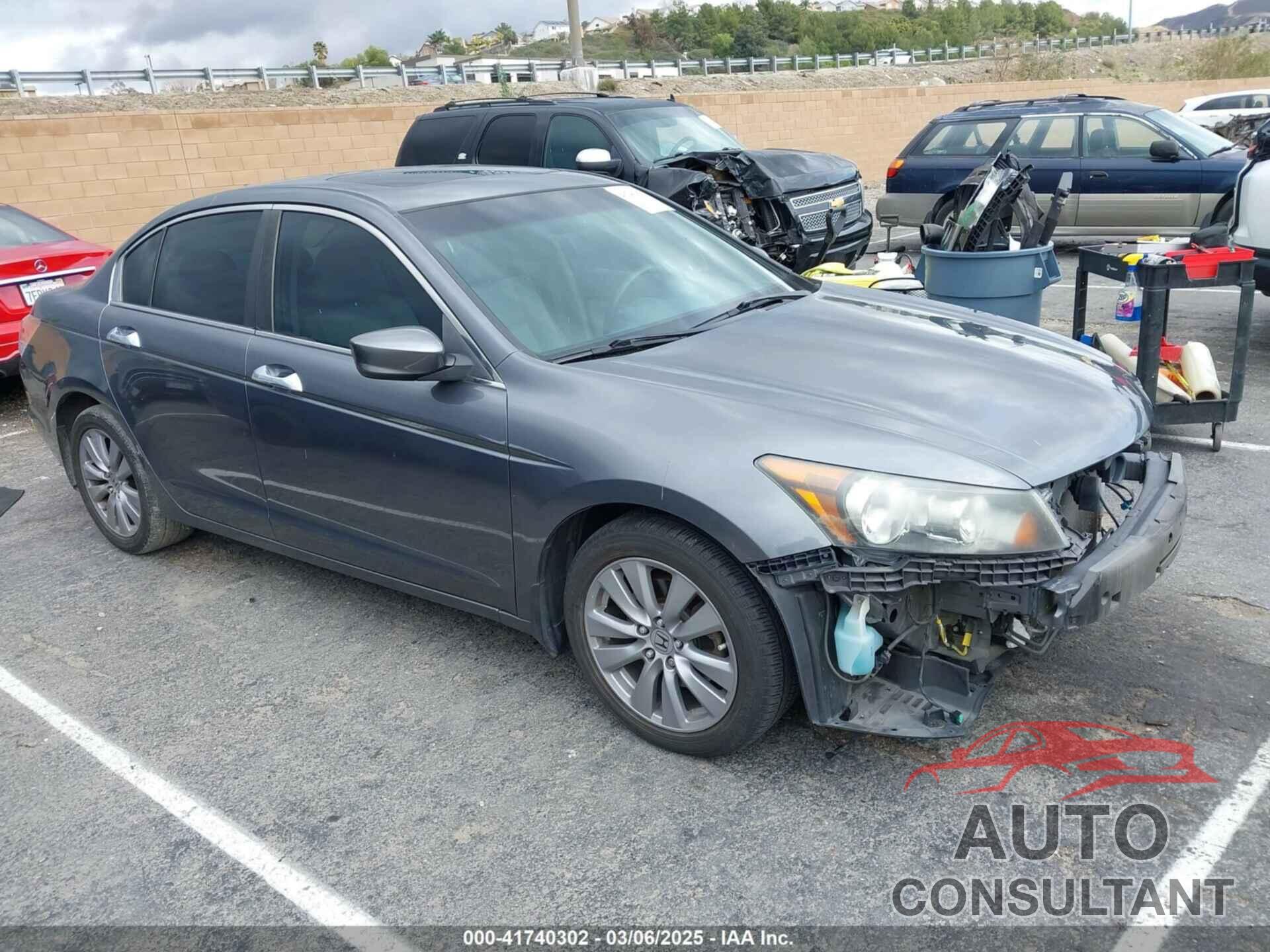 HONDA ACCORD 2012 - 1HGCP3F88CA033867