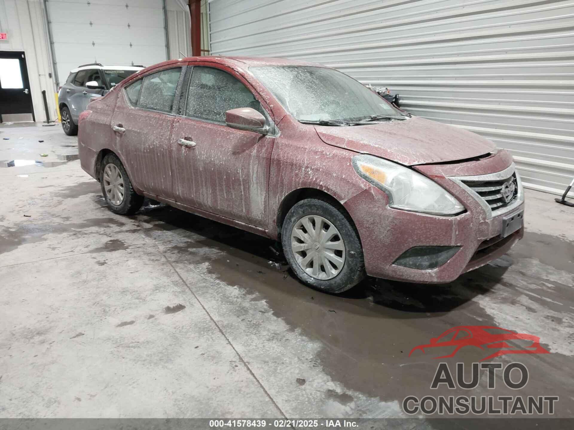 NISSAN VERSA 2018 - 3N1CN7AP2JL804651