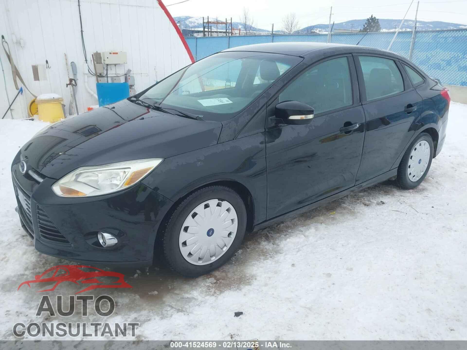 FORD FOCUS 2012 - 1FAHP3F20CL109852
