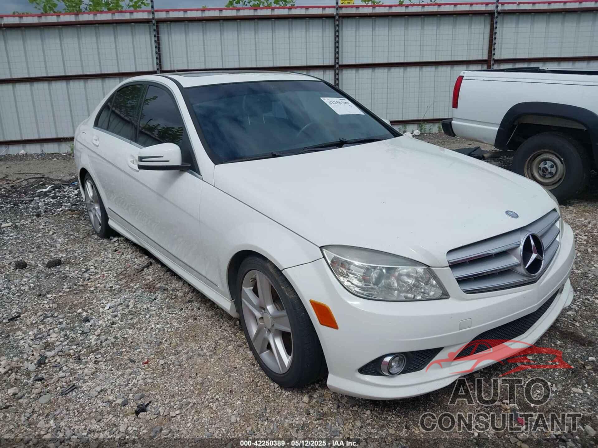 MERCEDES-BENZ C 300 2010 - WDDGF8BB6AR107616