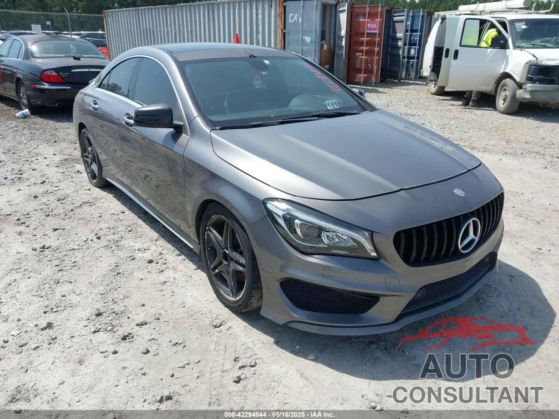 MERCEDES-BENZ CLA 250 2014 - WDDSJ4EB4EN105230