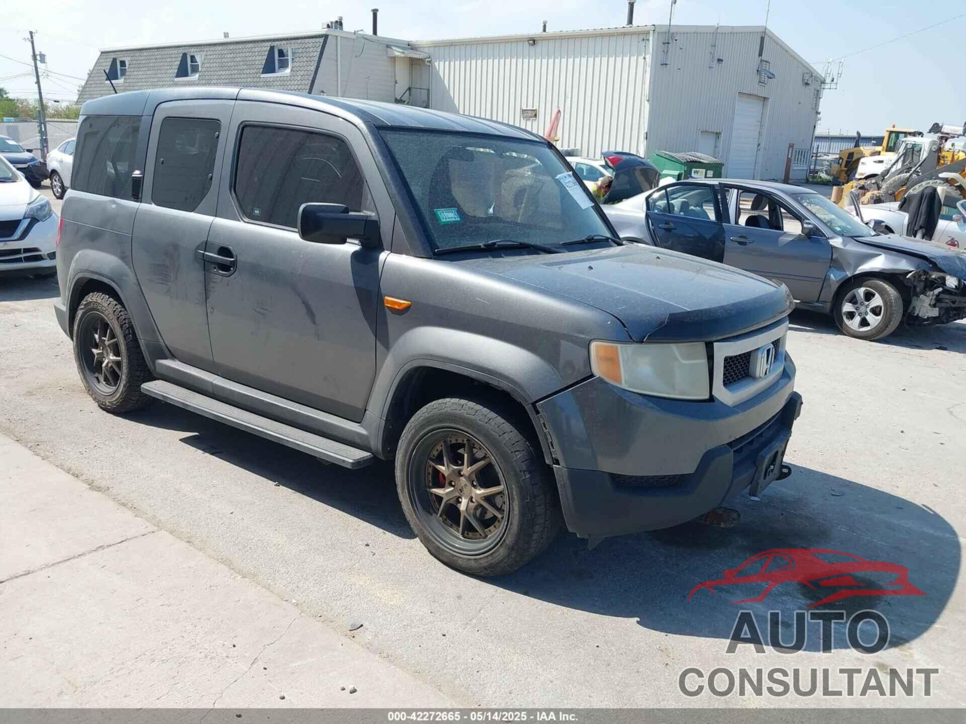 HONDA ELEMENT 2011 - 5J6YH2H78BL000901
