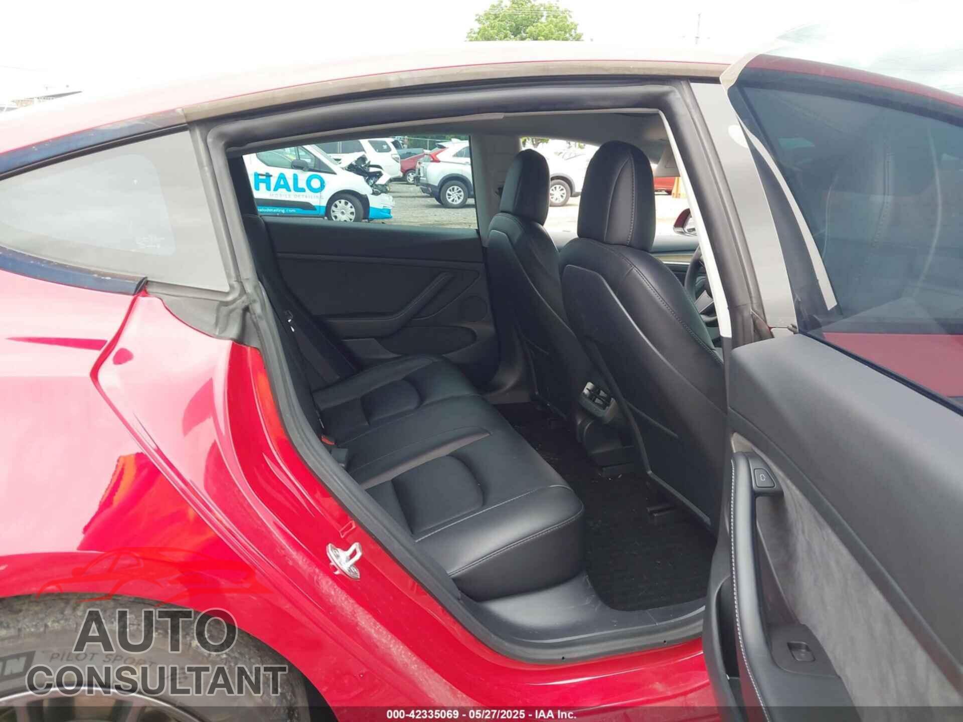 TESLA MODEL 3 2021 - 5YJ3E1EB2MF061663