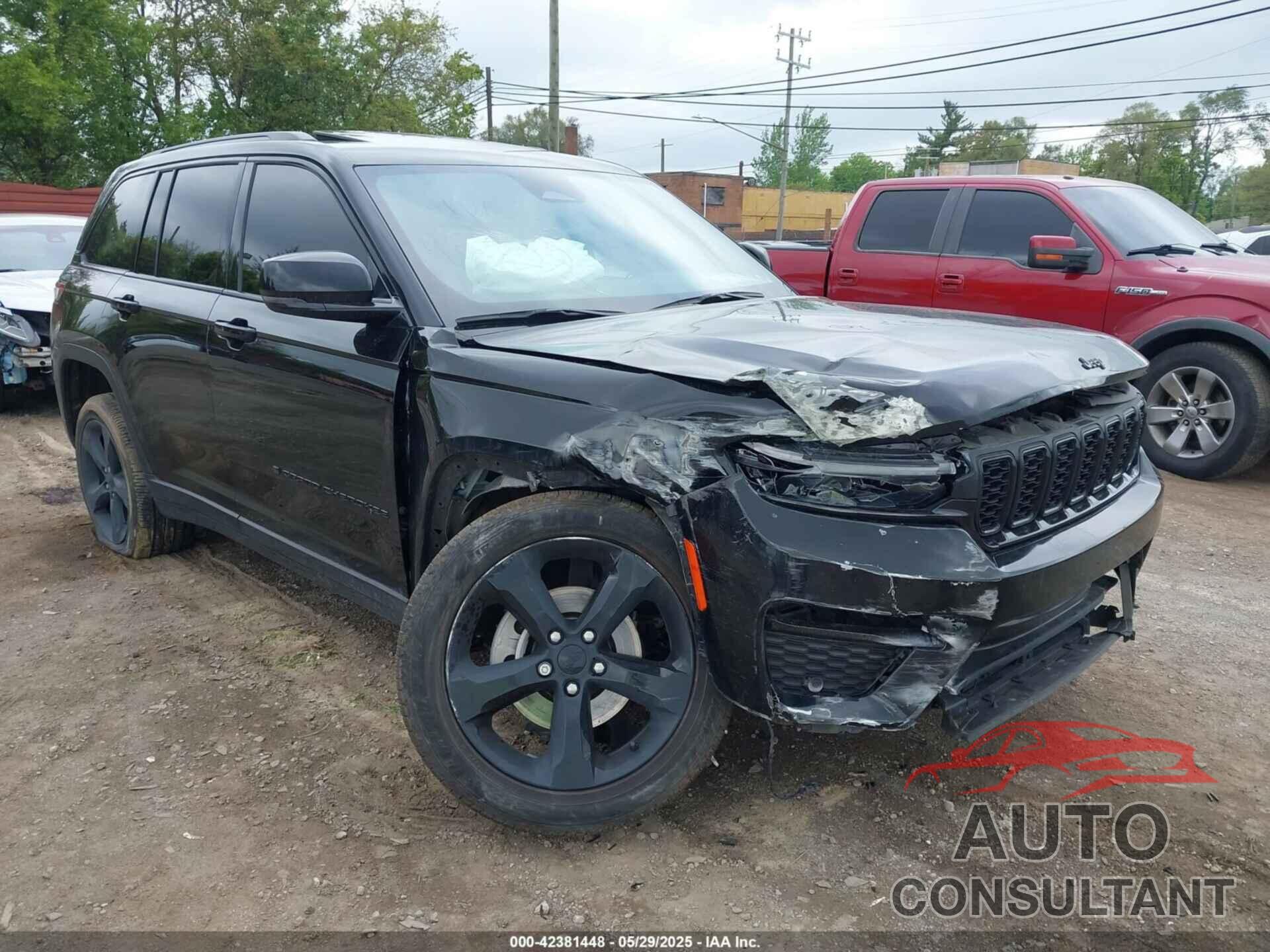JEEP GRAND CHEROKEE 2023 - 1C4RJHAG9PC543905