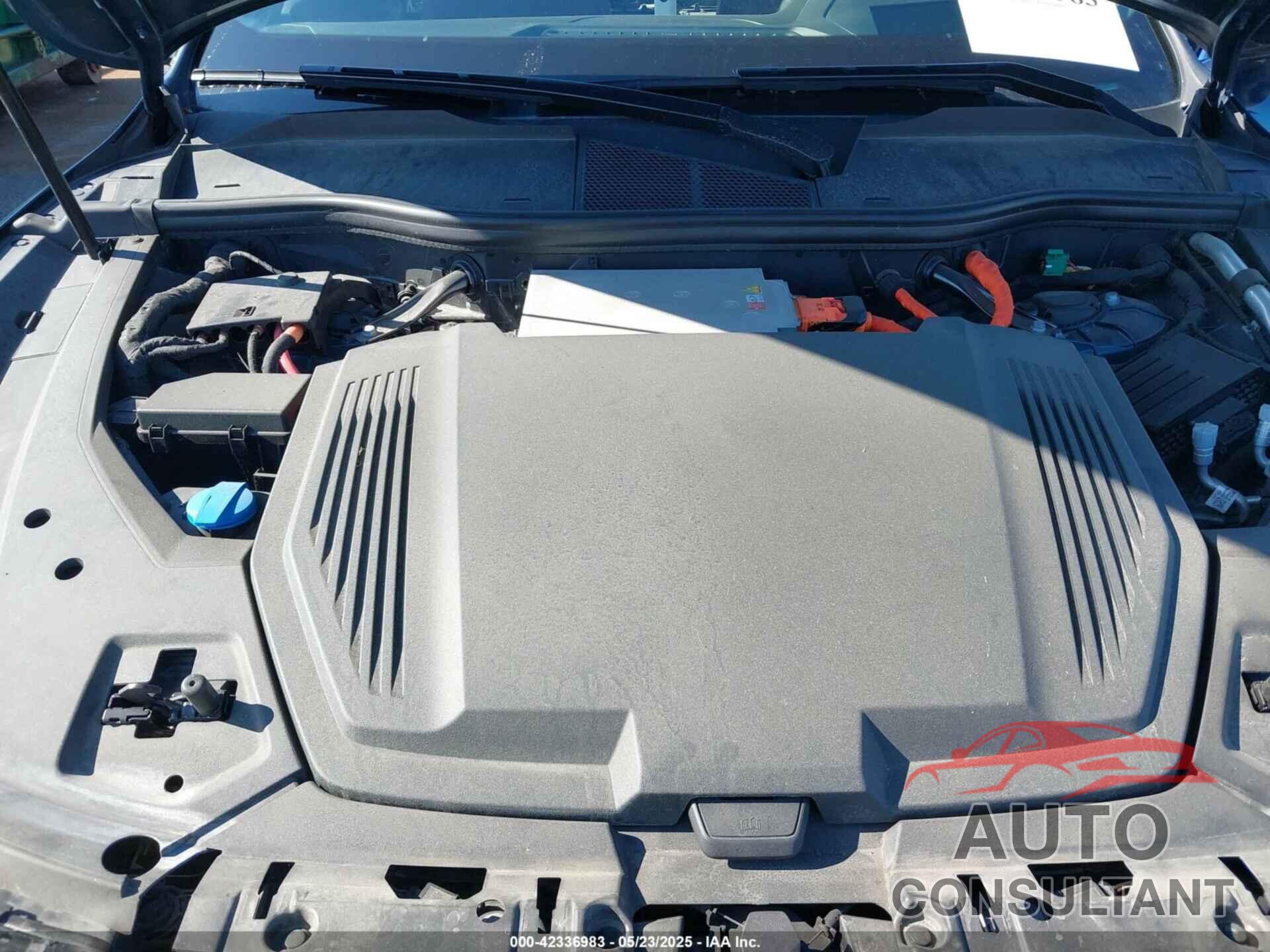 AUDI E-TRON 2019 - WA1VABGE0KB009718