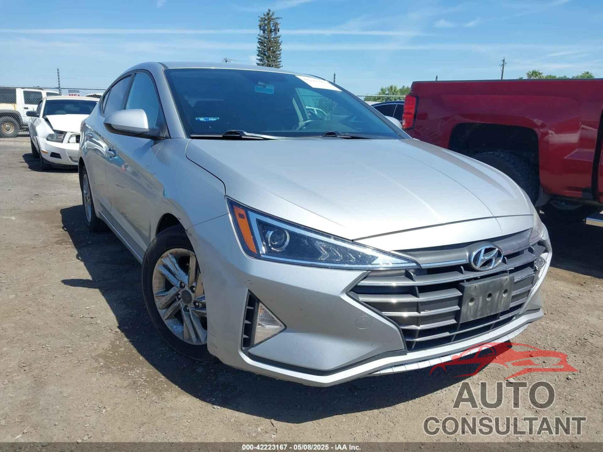 HYUNDAI ELANTRA 2020 - KMHD84LFXLU926092