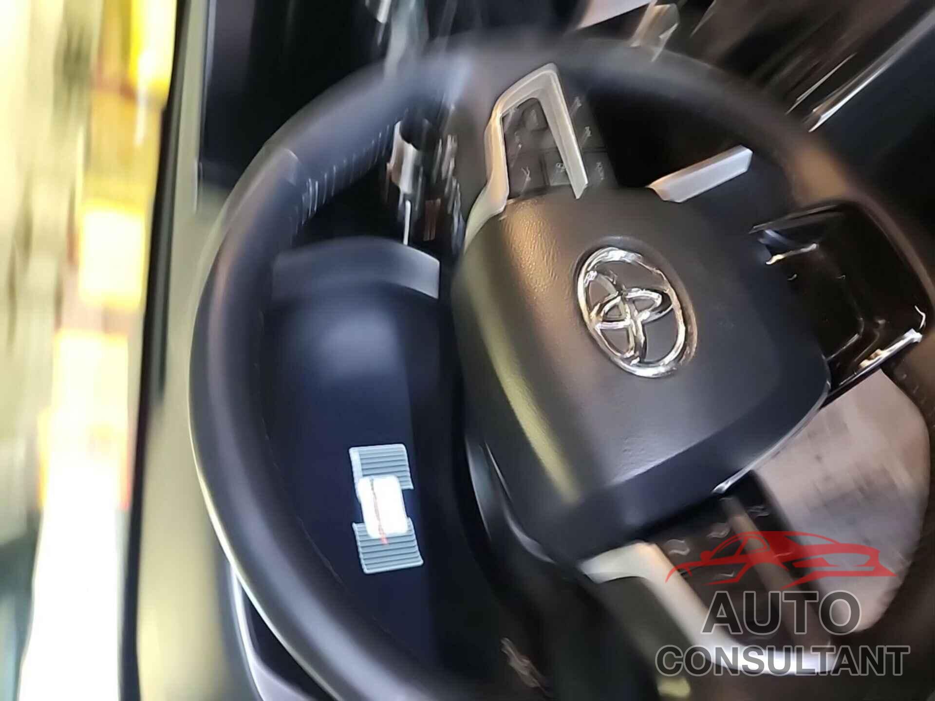 TOYOTA HIGHLANDER 2023 - 5TDKDRAH7PS002437