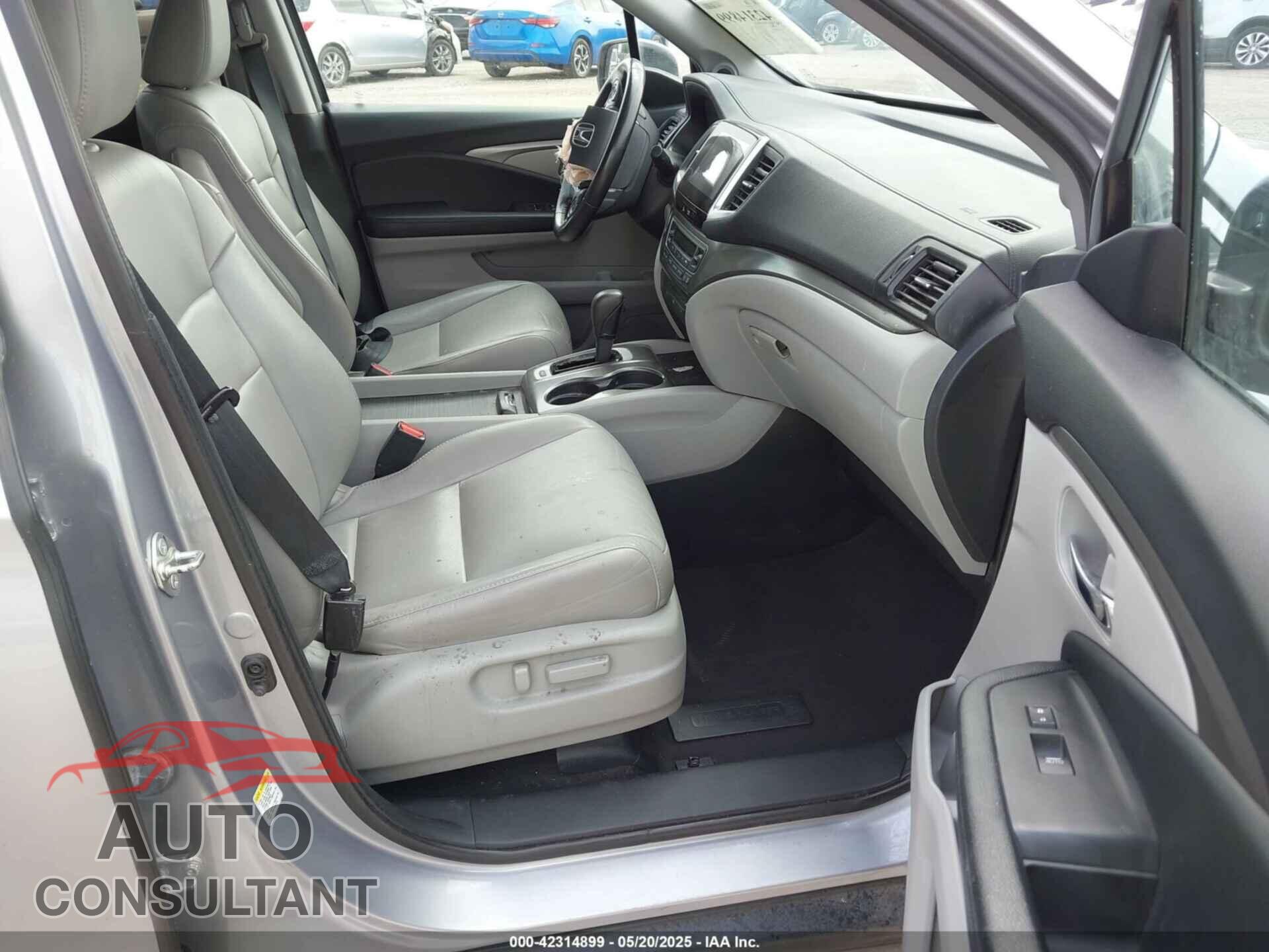 HONDA PILOT 2016 - 5FNYF5H84GB005299
