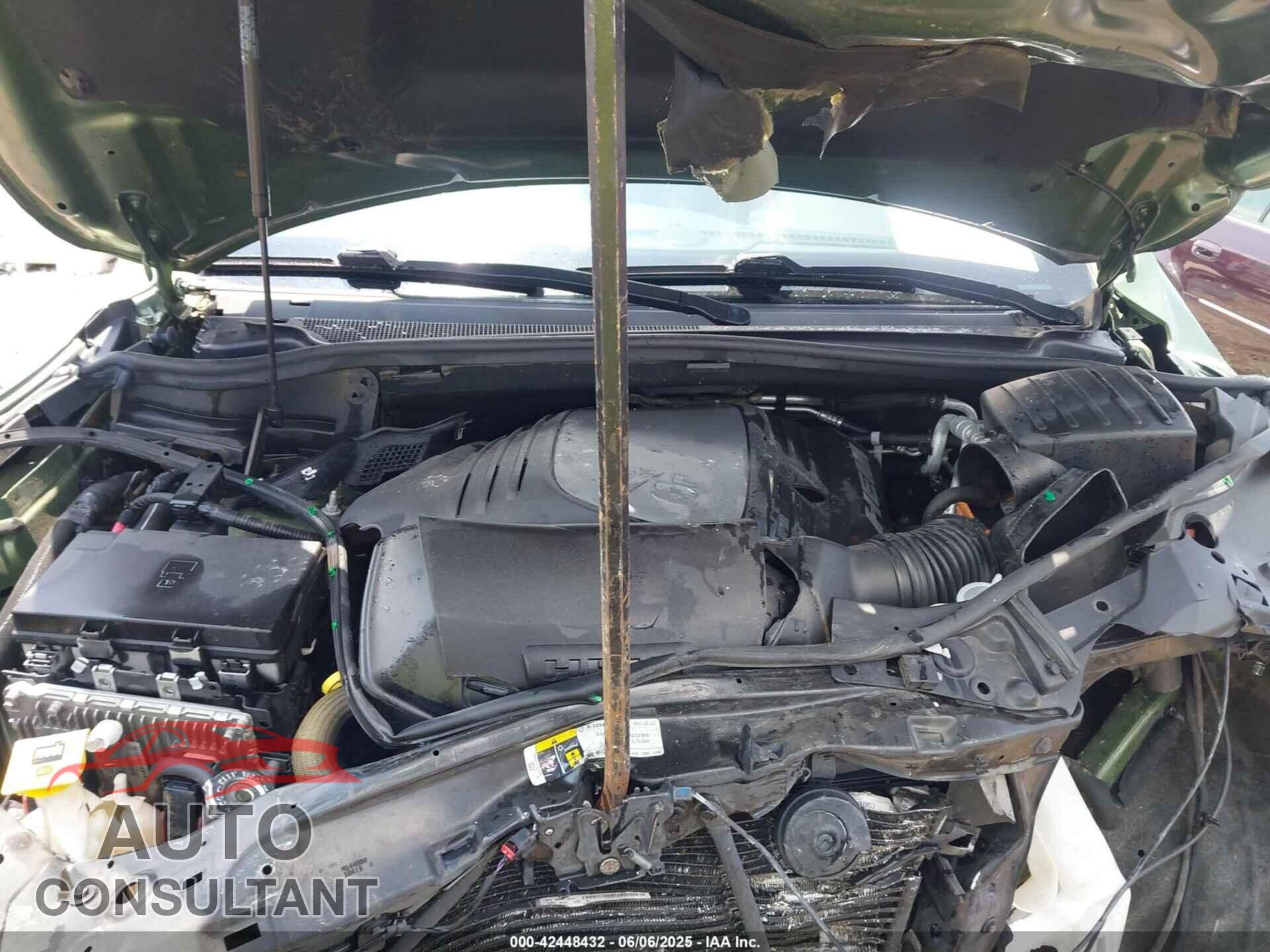 DODGE DURANGO 2019 - 1C4SDJCTXKC844671