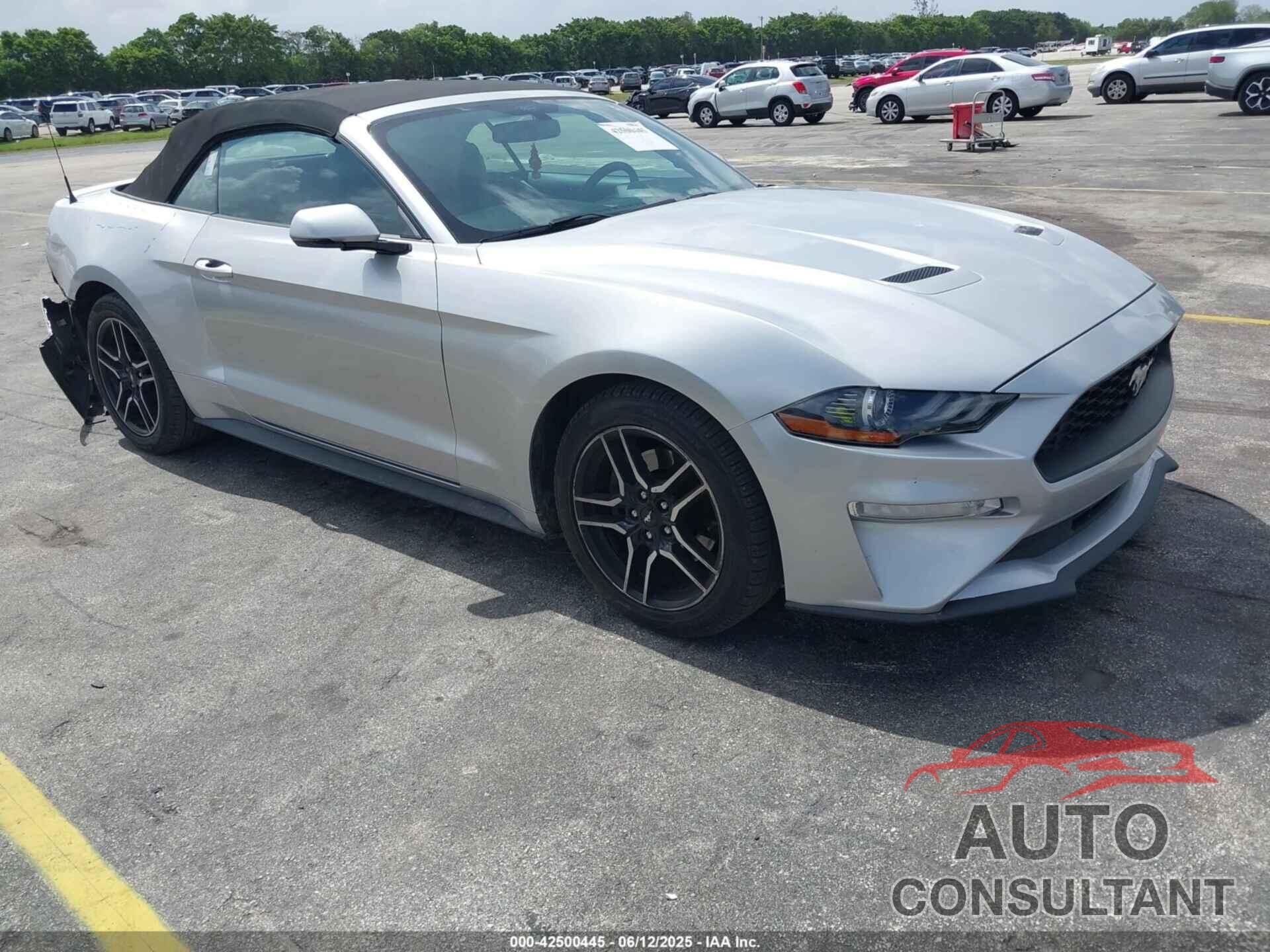 FORD MUSTANG 2018 - 1FATP8UH5J5132883