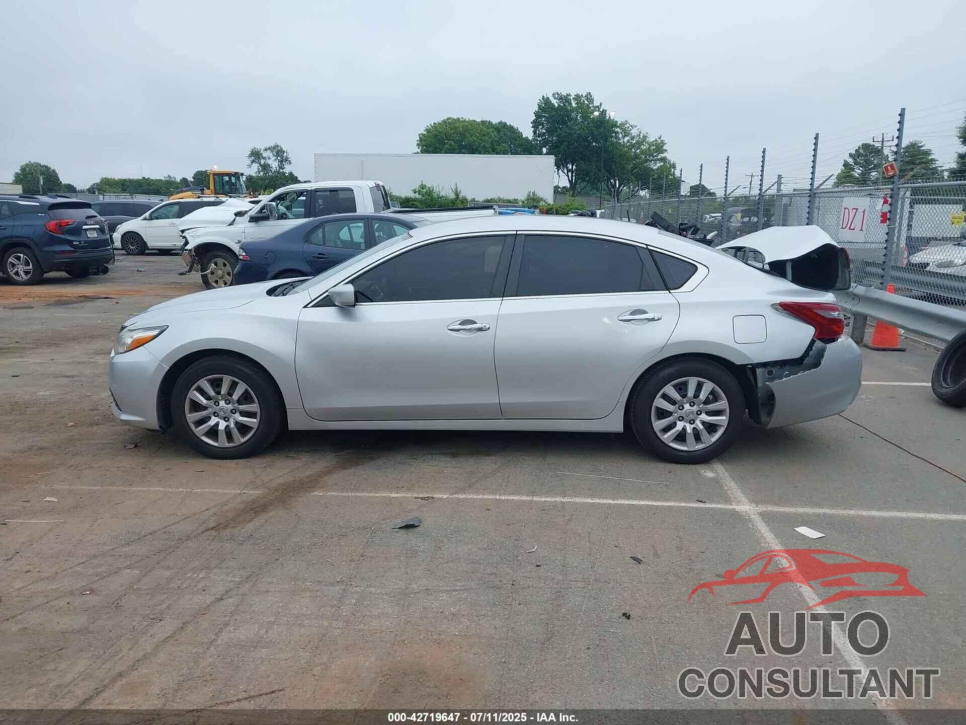 NISSAN ALTIMA 2018 - 1N4AL3AP1JC207169