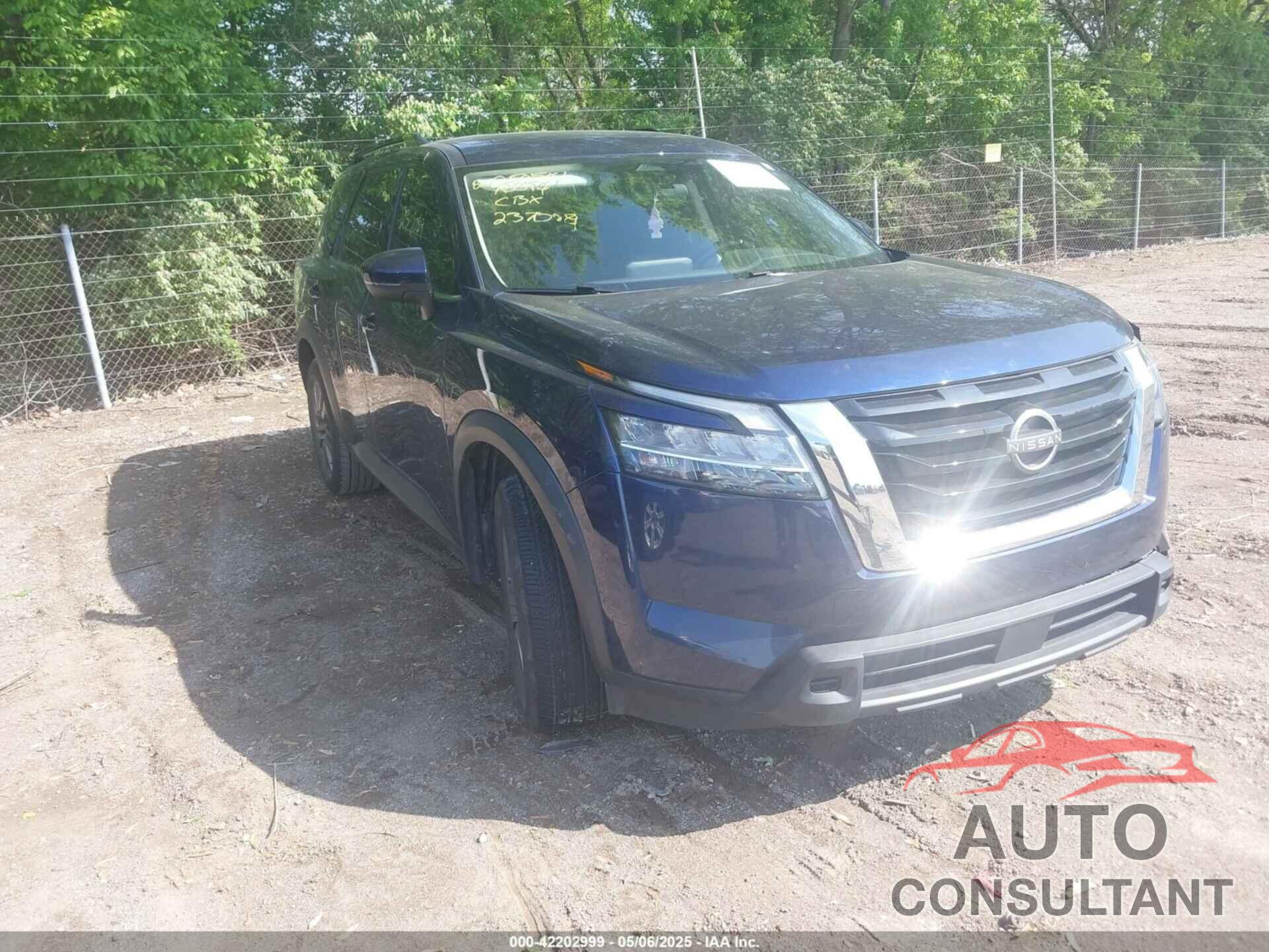 NISSAN PATHFINDER 2022 - 5N1DR3BA8NC237089