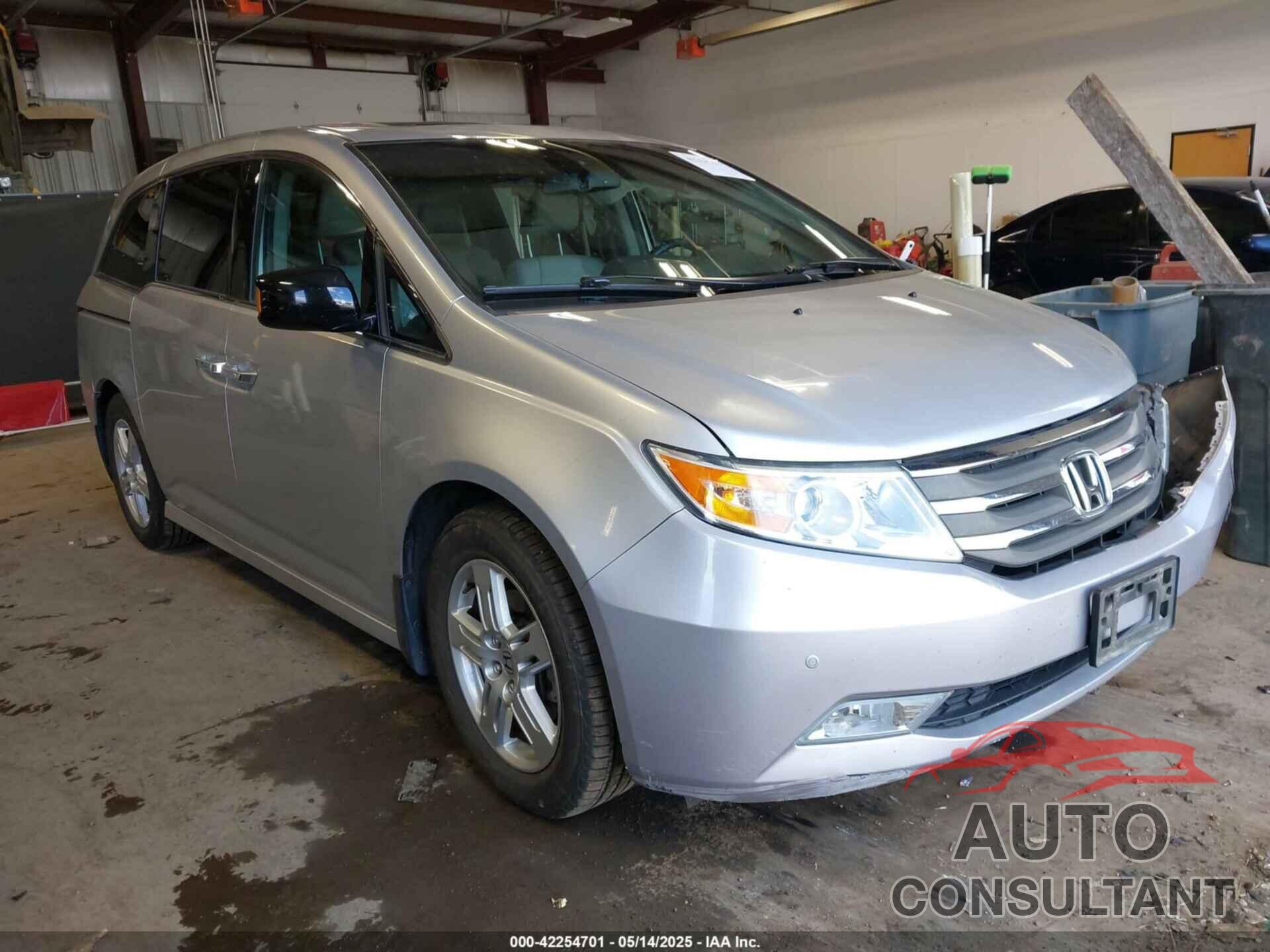 HONDA ODYSSEY 2011 - 5FNRL5H95BB002295
