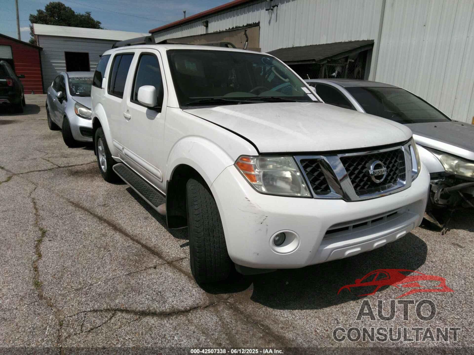 NISSAN PATHFINDER 2011 - 5N1AR1NN8BC612643