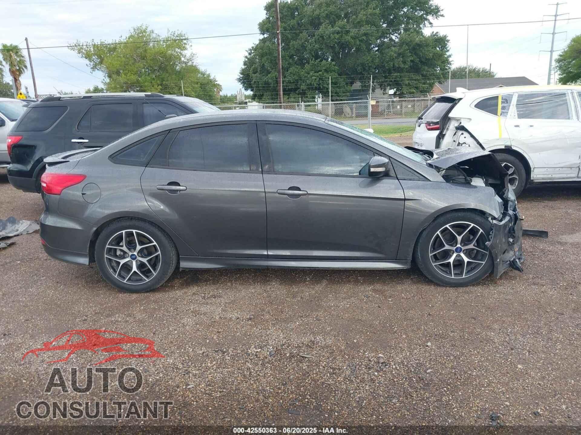 FORD FOCUS 2016 - 1FADP3F20GL215934