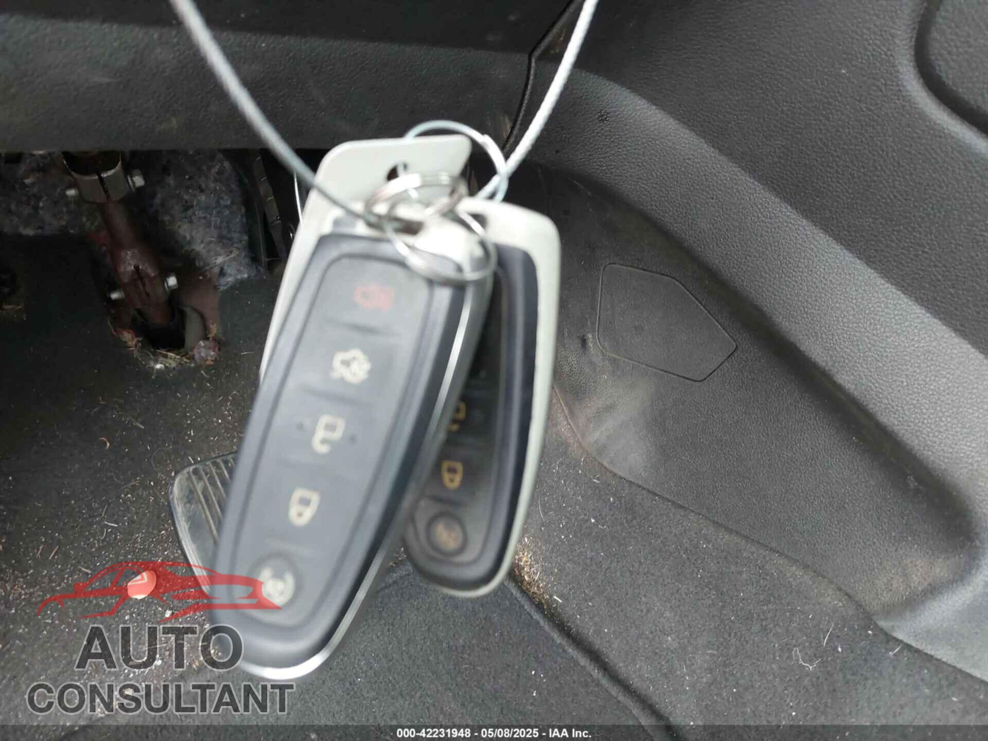 FORD C-MAX ENERGI 2013 - 1FADP5CU4DL521905