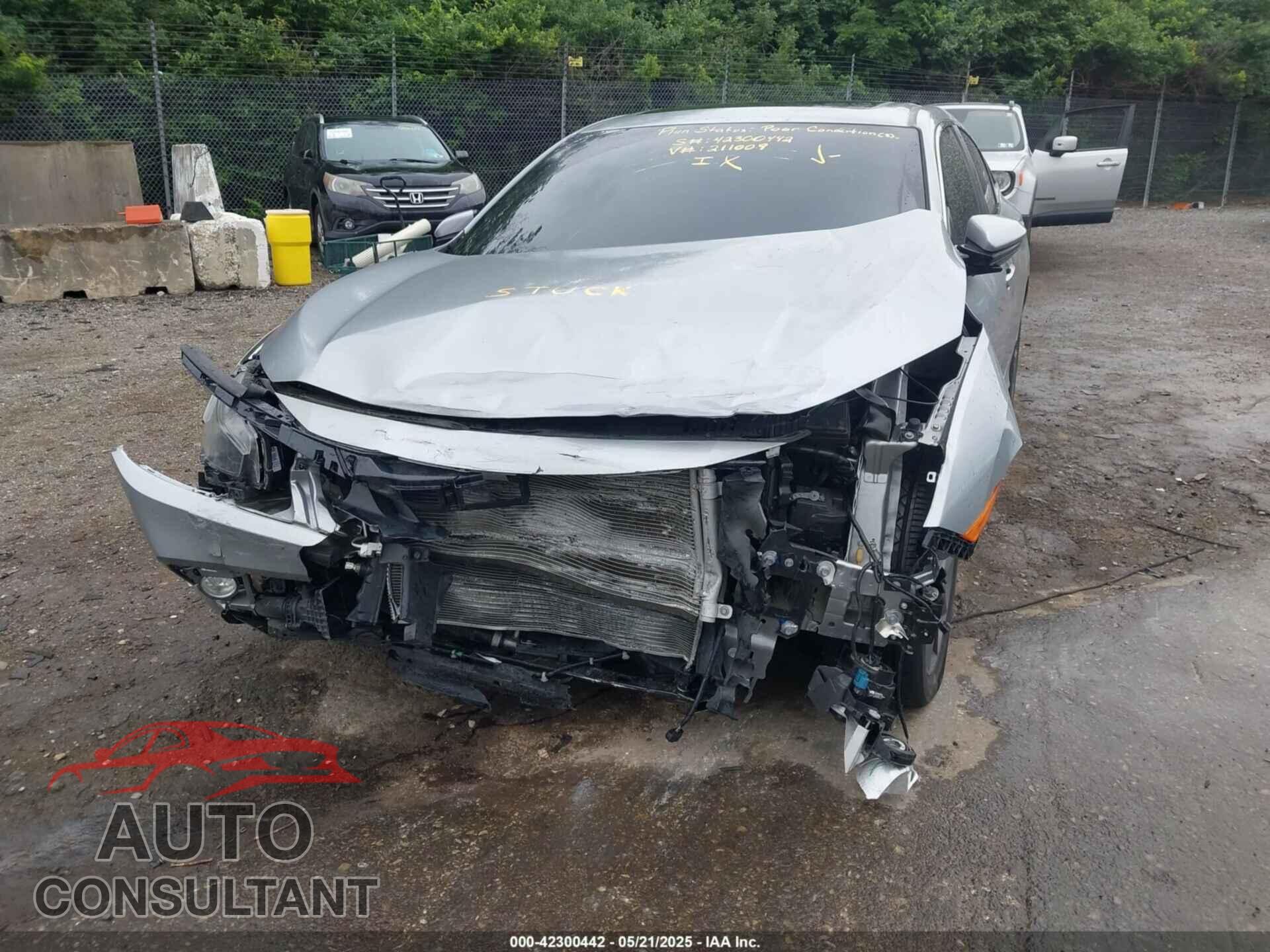 HONDA CIVIC 2020 - 19XFC1F32LE211009