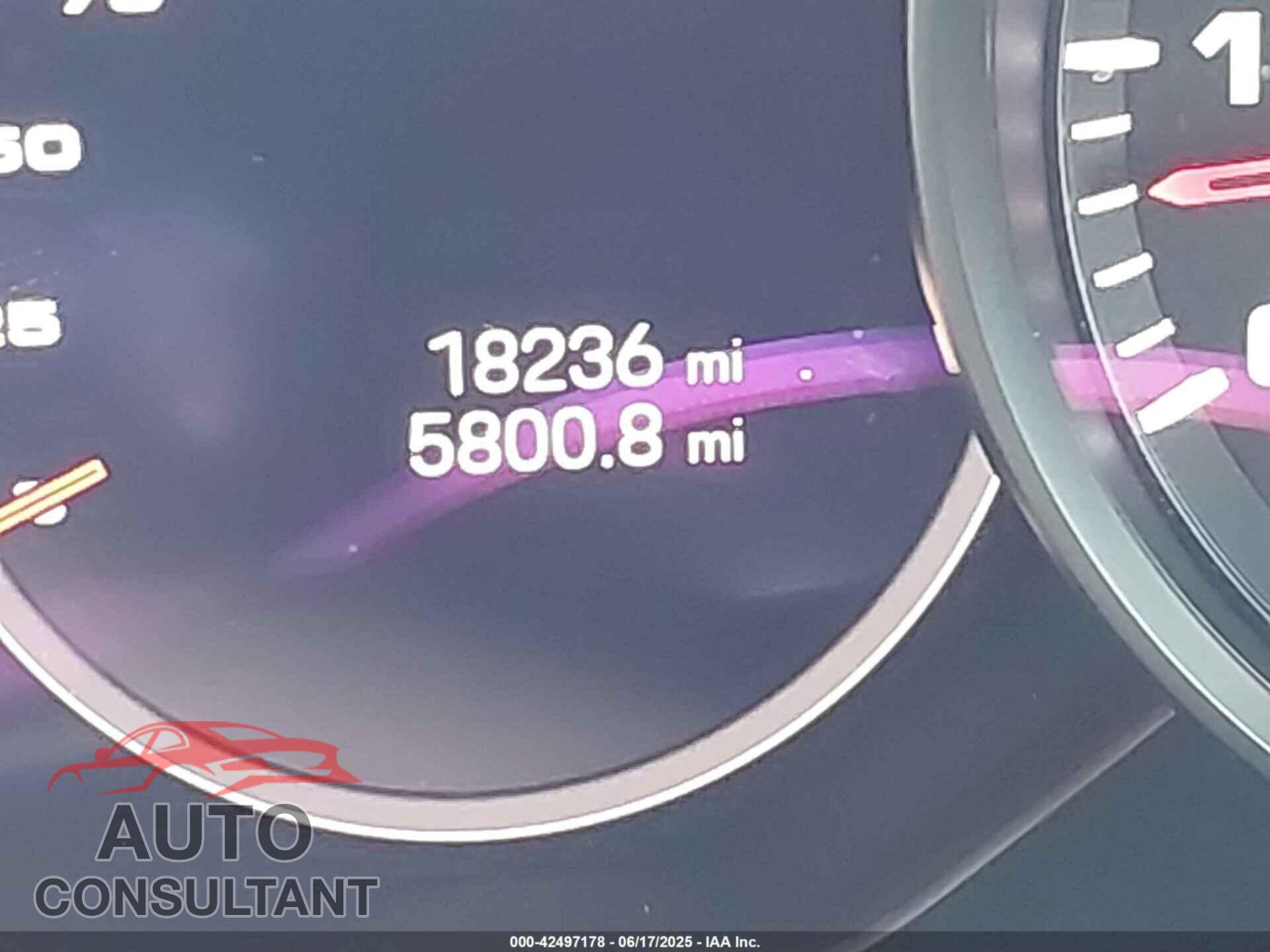 PORSCHE CAYENNE 2023 - WP1AA2AY8PDA07863