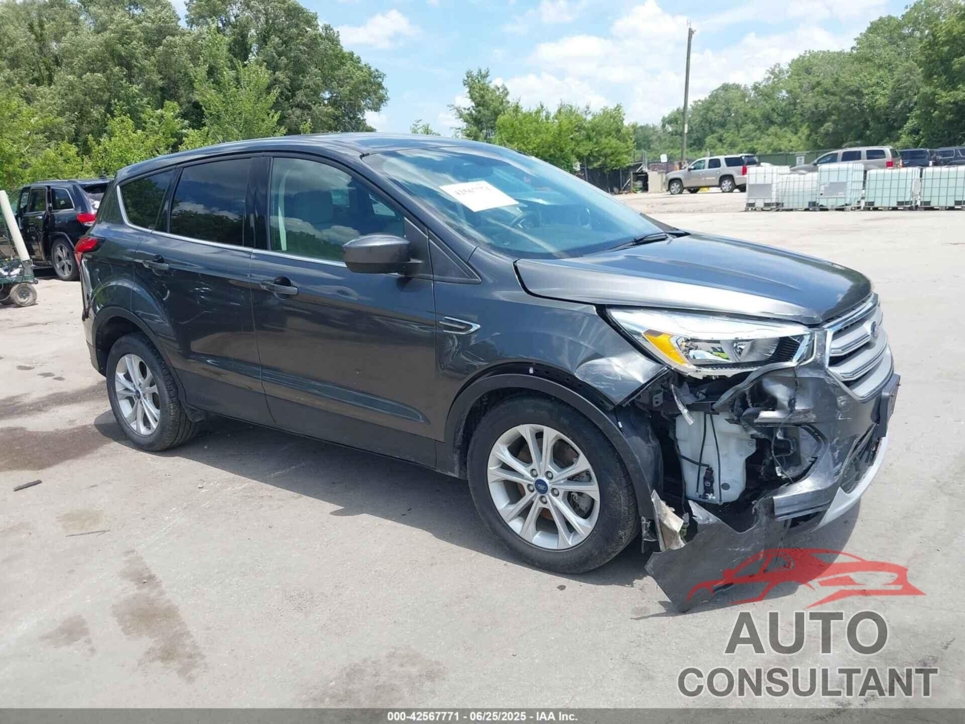 FORD ESCAPE 2019 - 1FMCU9GD1KUA21610