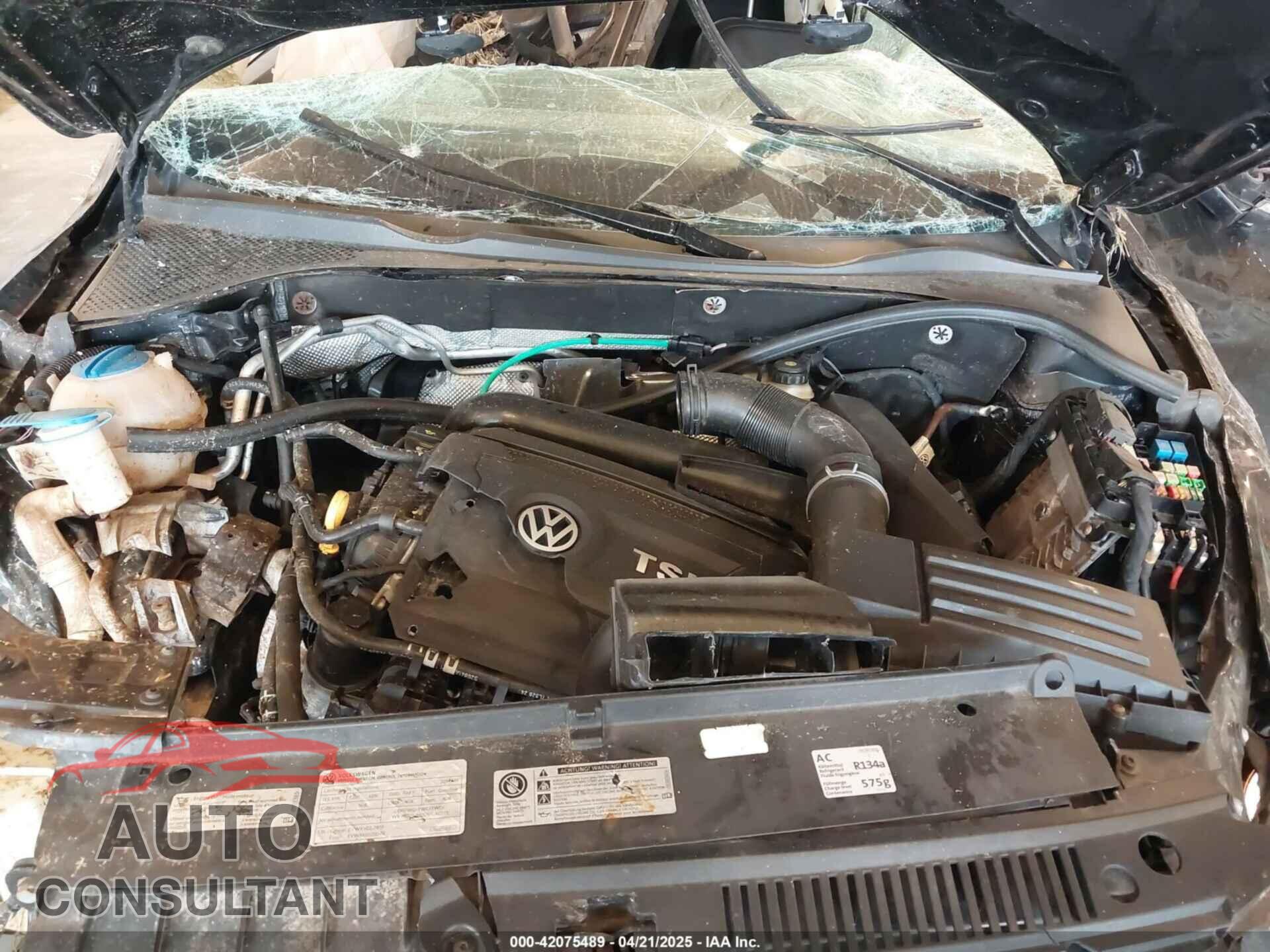 VOLKSWAGEN PASSAT 2014 - 1VWCS7A37EC007636