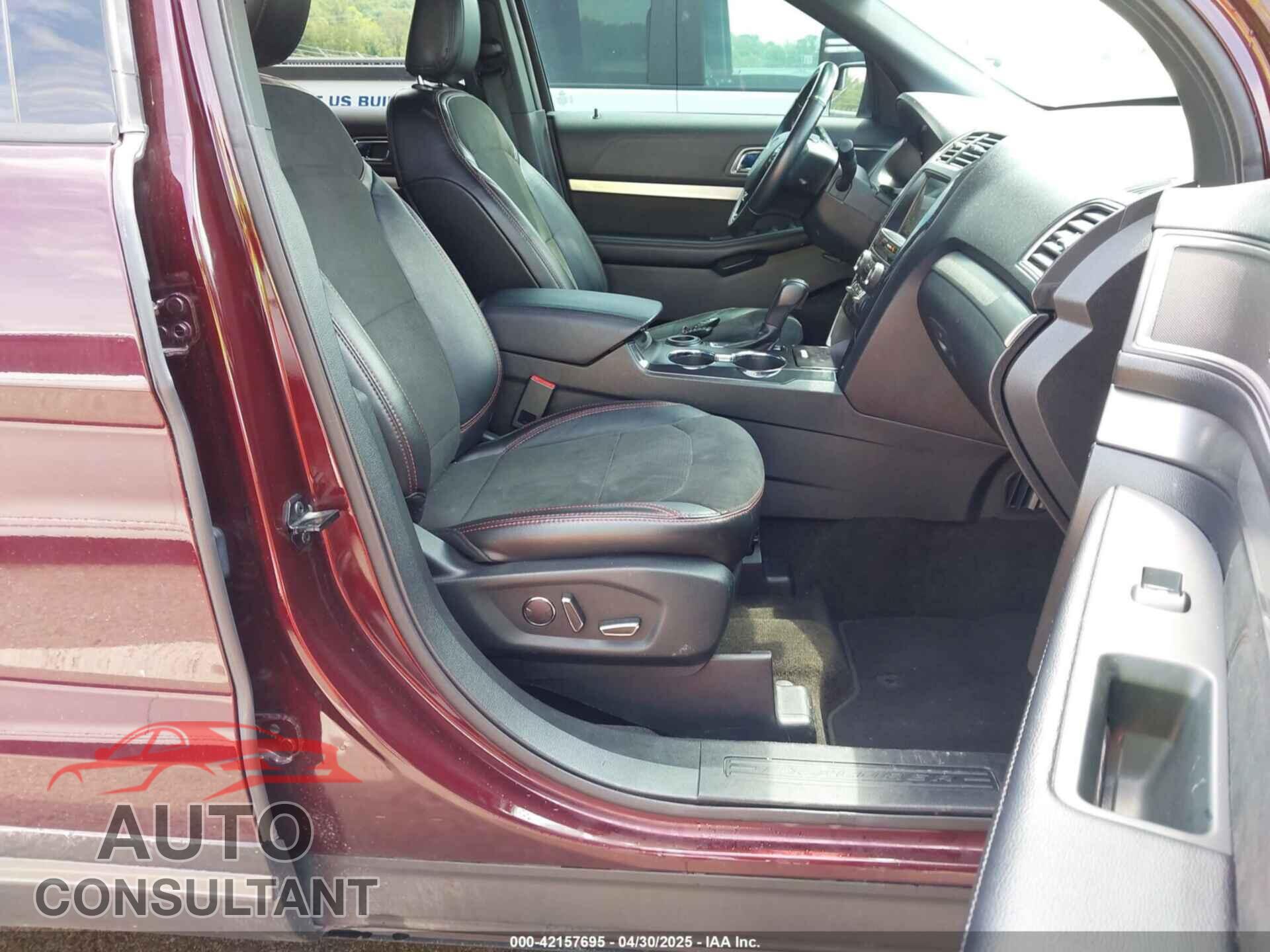 FORD EXPLORER 2018 - 1FM5K7DHXJGB98695