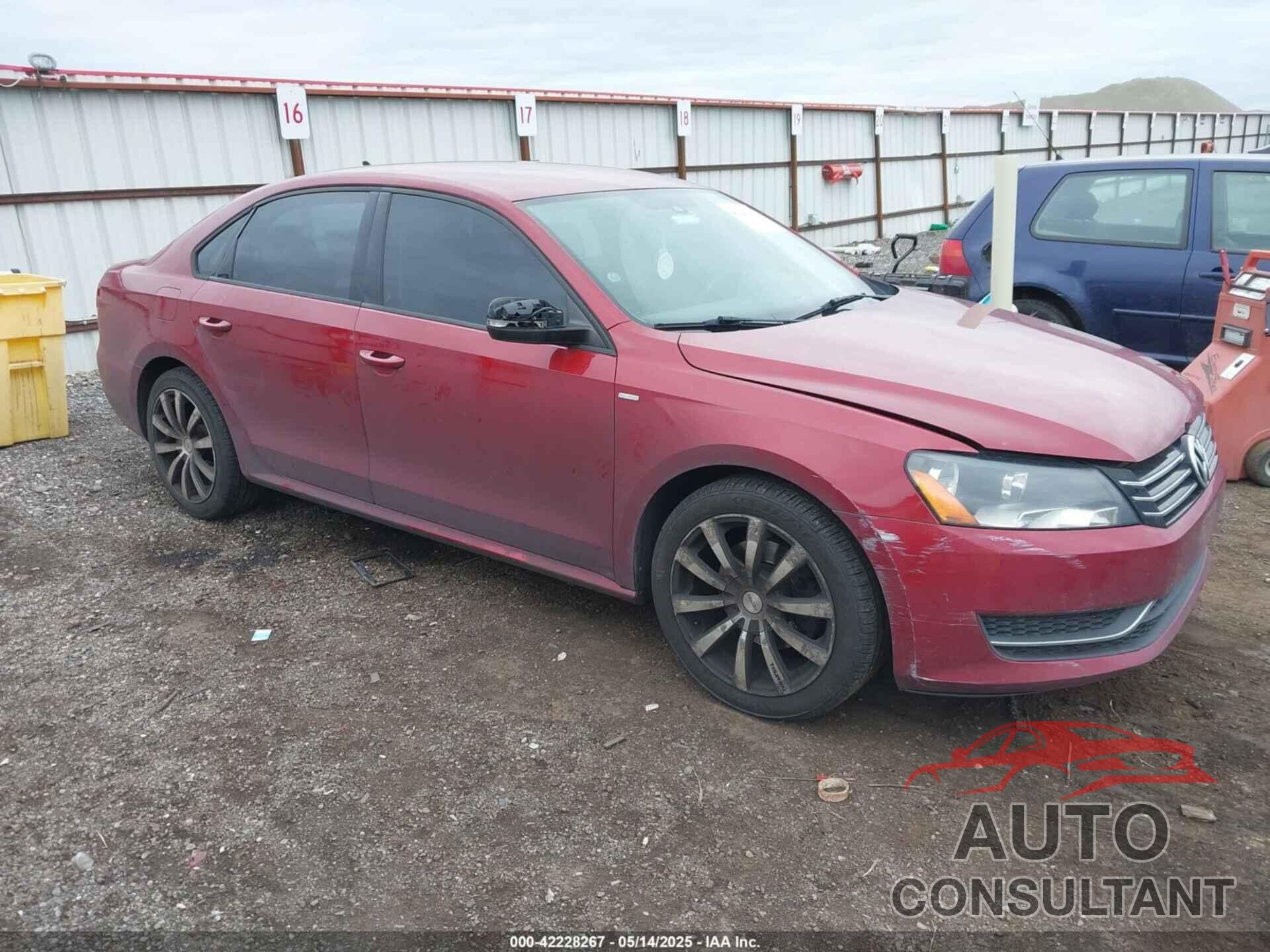 VOLKSWAGEN PASSAT 2015 - 1VWAT7A37FC040495
