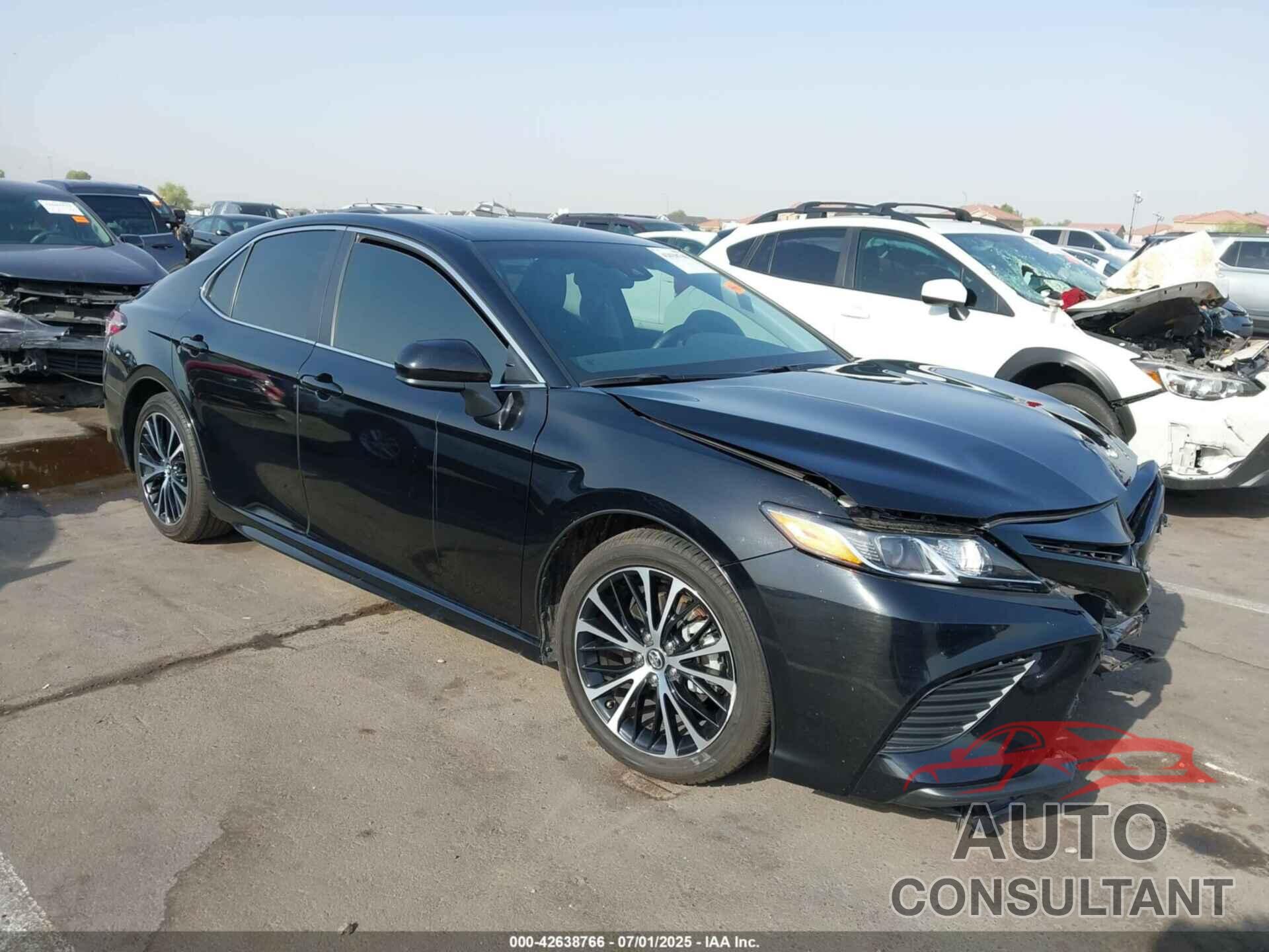 TOYOTA CAMRY 2020 - 4T1G11AK5LU857795