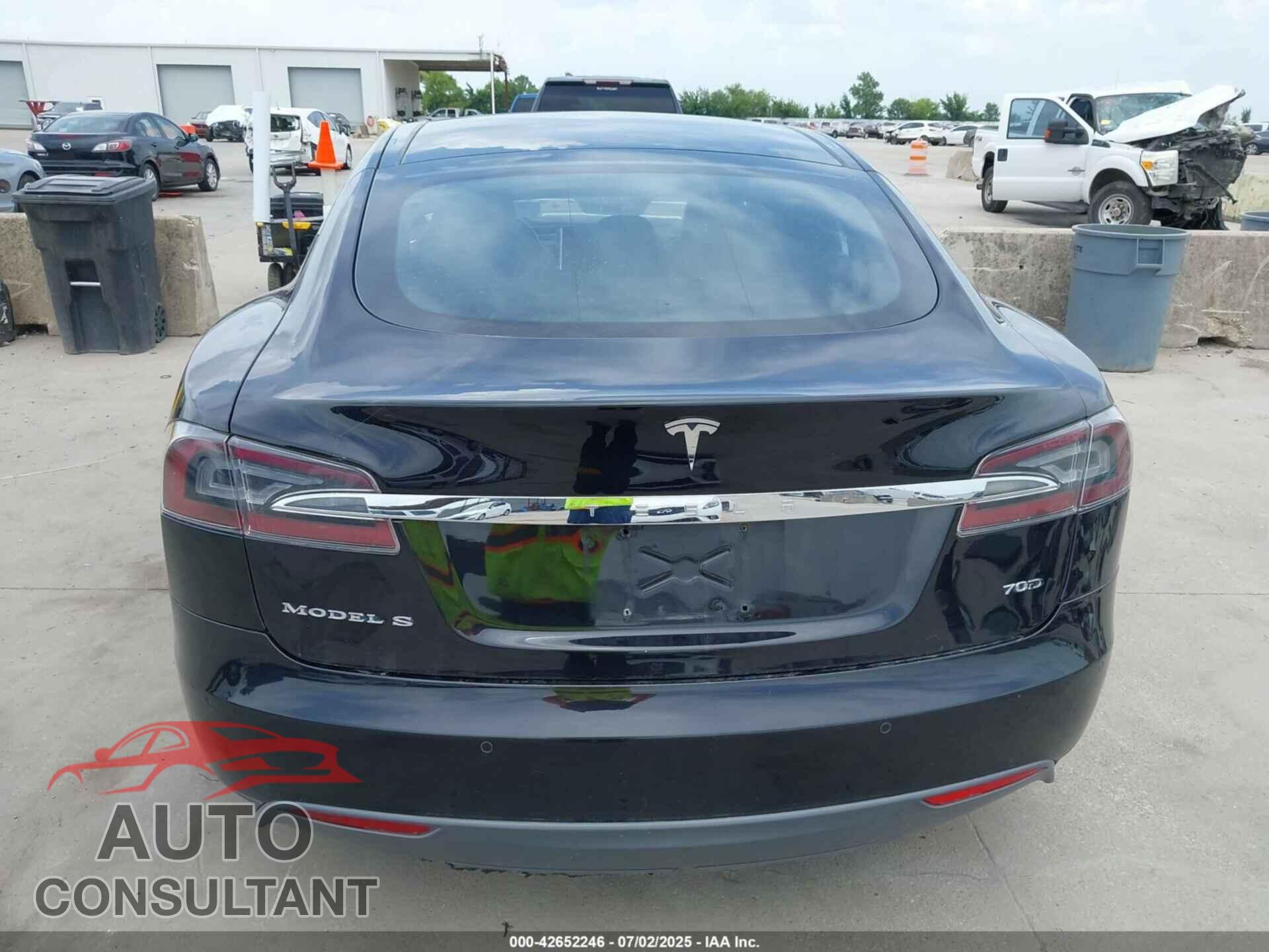 TESLA MODEL S 2015 - 5YJSA1S29FF087644