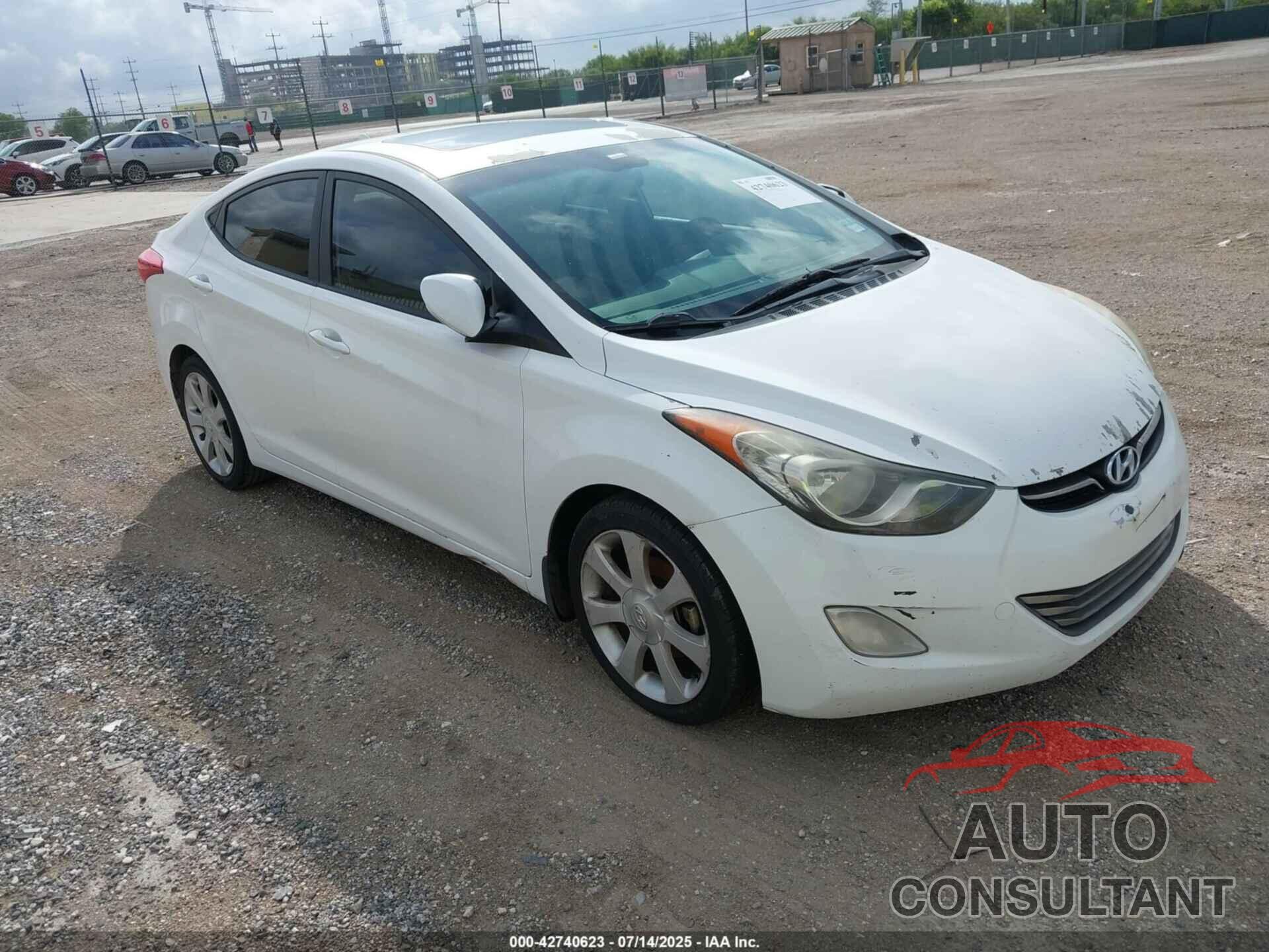 HYUNDAI ELANTRA 2013 - 5NPDH4AE0DH231162