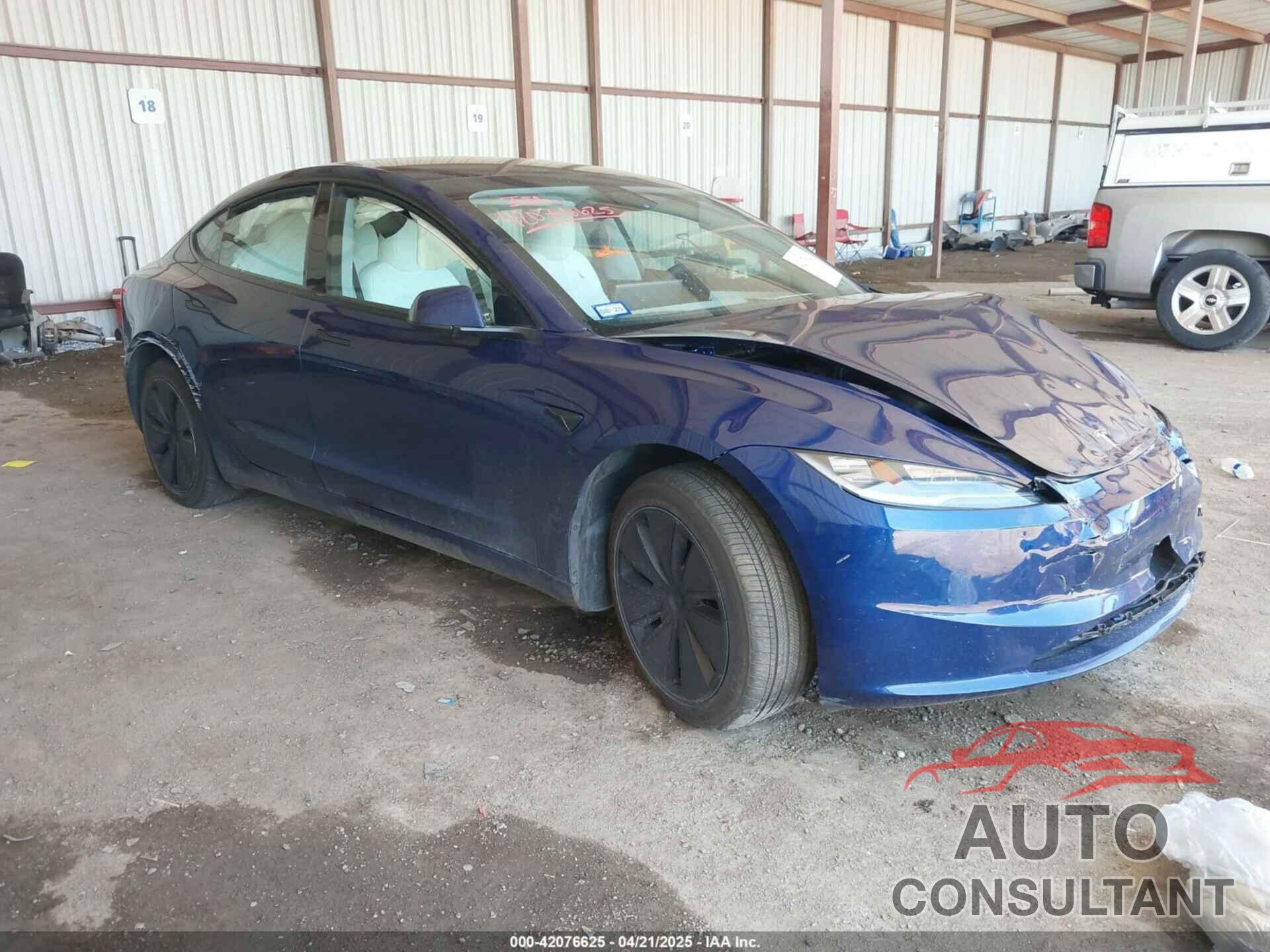 TESLA MODEL 3 2024 - 5YJ3E1EA8RF833727